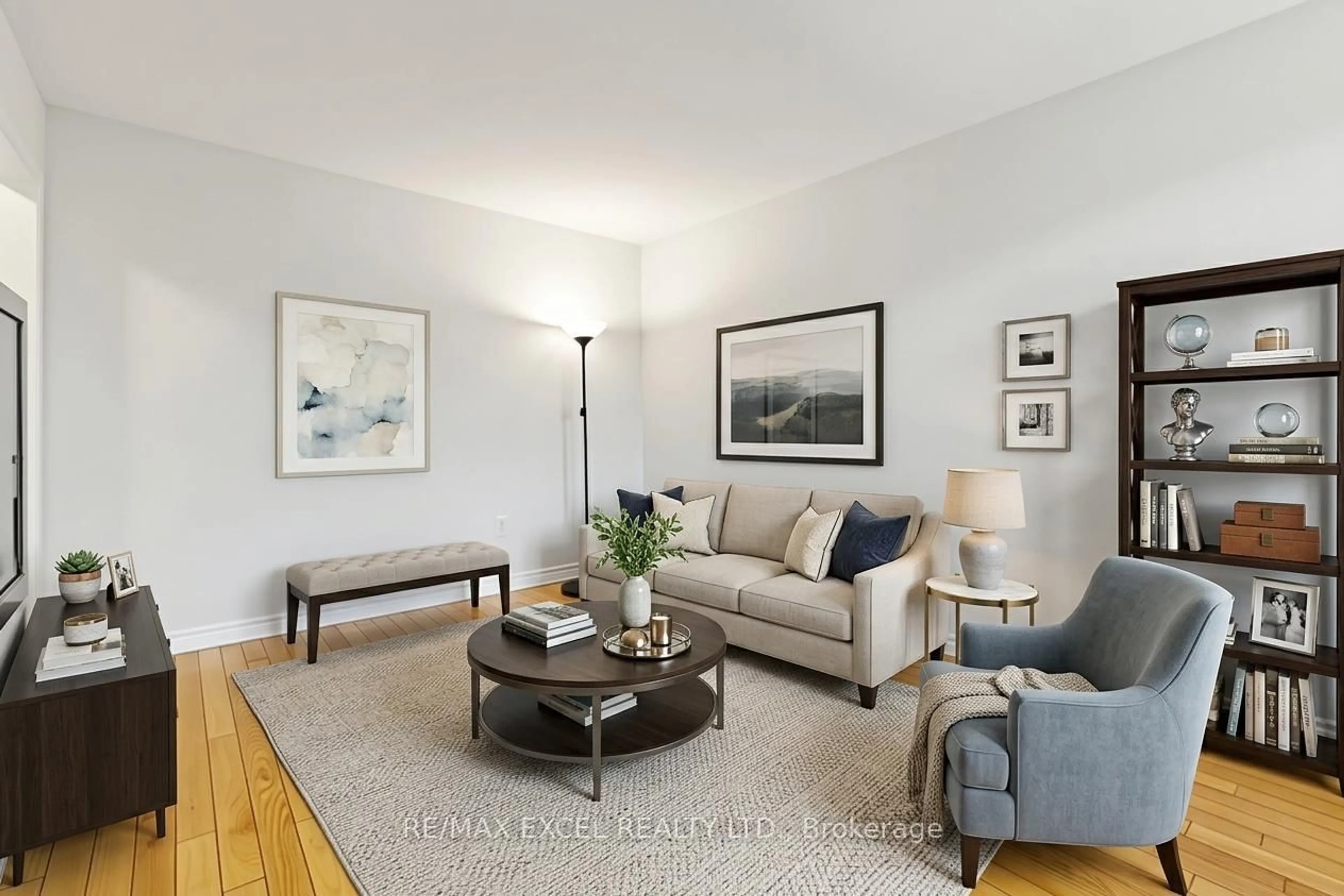 Living room with furniture, unknown for 21 Spangler Rd, Markham Ontario L3S 2G2