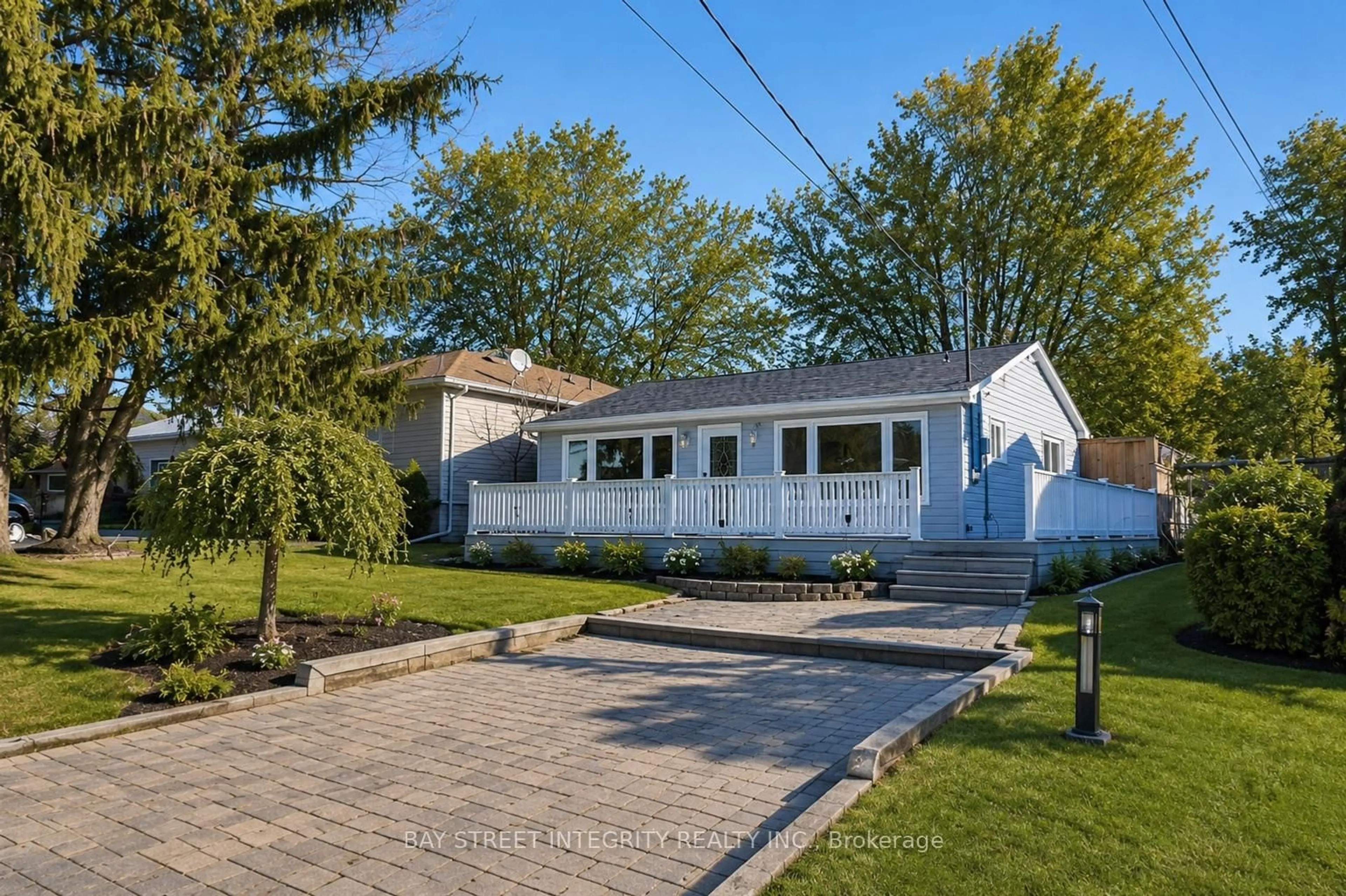 Home with vinyl exterior material, street for 29 Balson Blvd, Whitchurch-Stouffville Ontario L4A 7X3