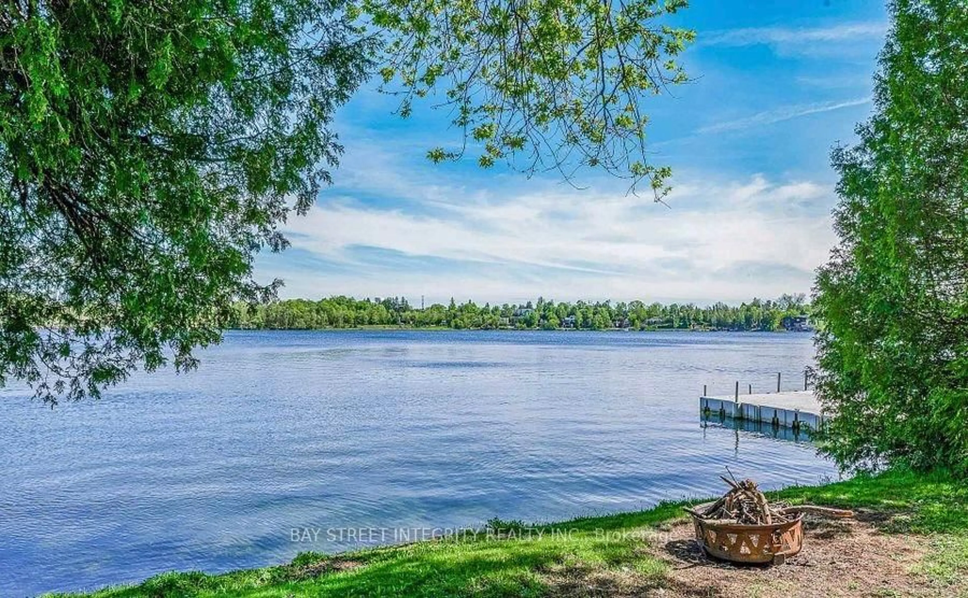 Patio, water/lake/river/ocean view for 29 Balson Blvd, Whitchurch-Stouffville Ontario L4A 7X3