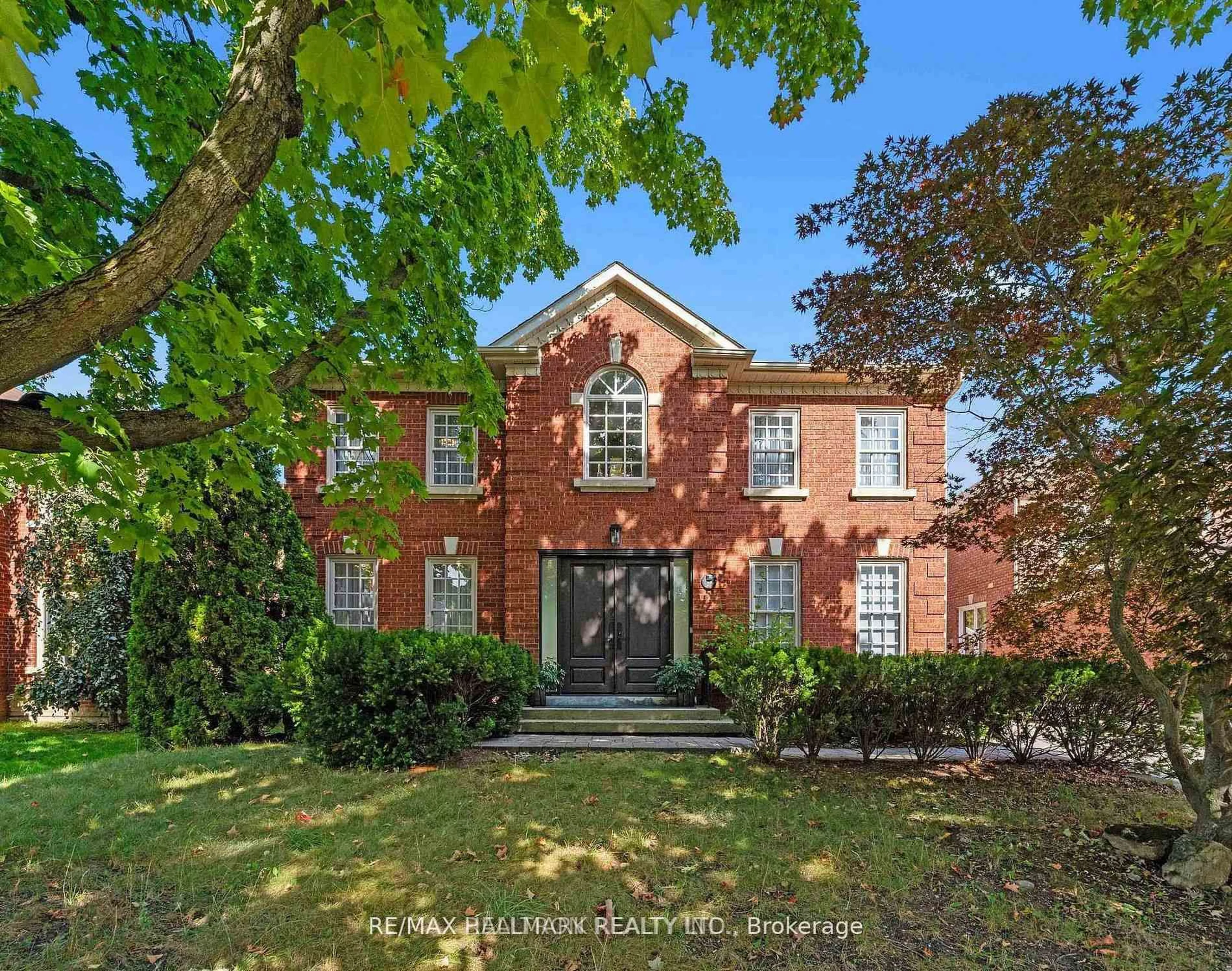 Home with brick exterior material, street for 63 Willett Cres, Richmond Hill Ontario L4C 7W2