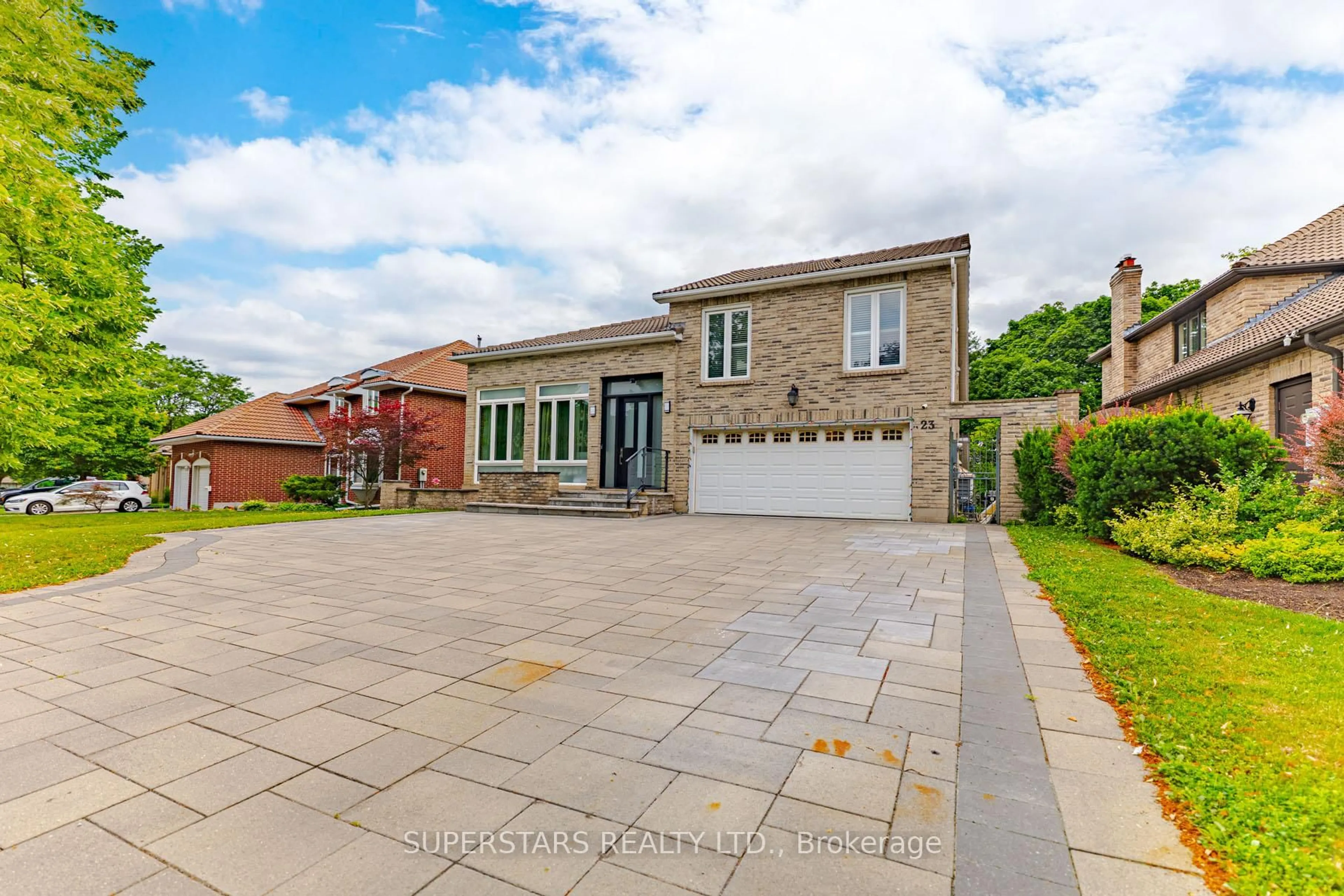 Home with brick exterior material, street for 23 Montgomery Crt, Markham Ontario L3R 0C4