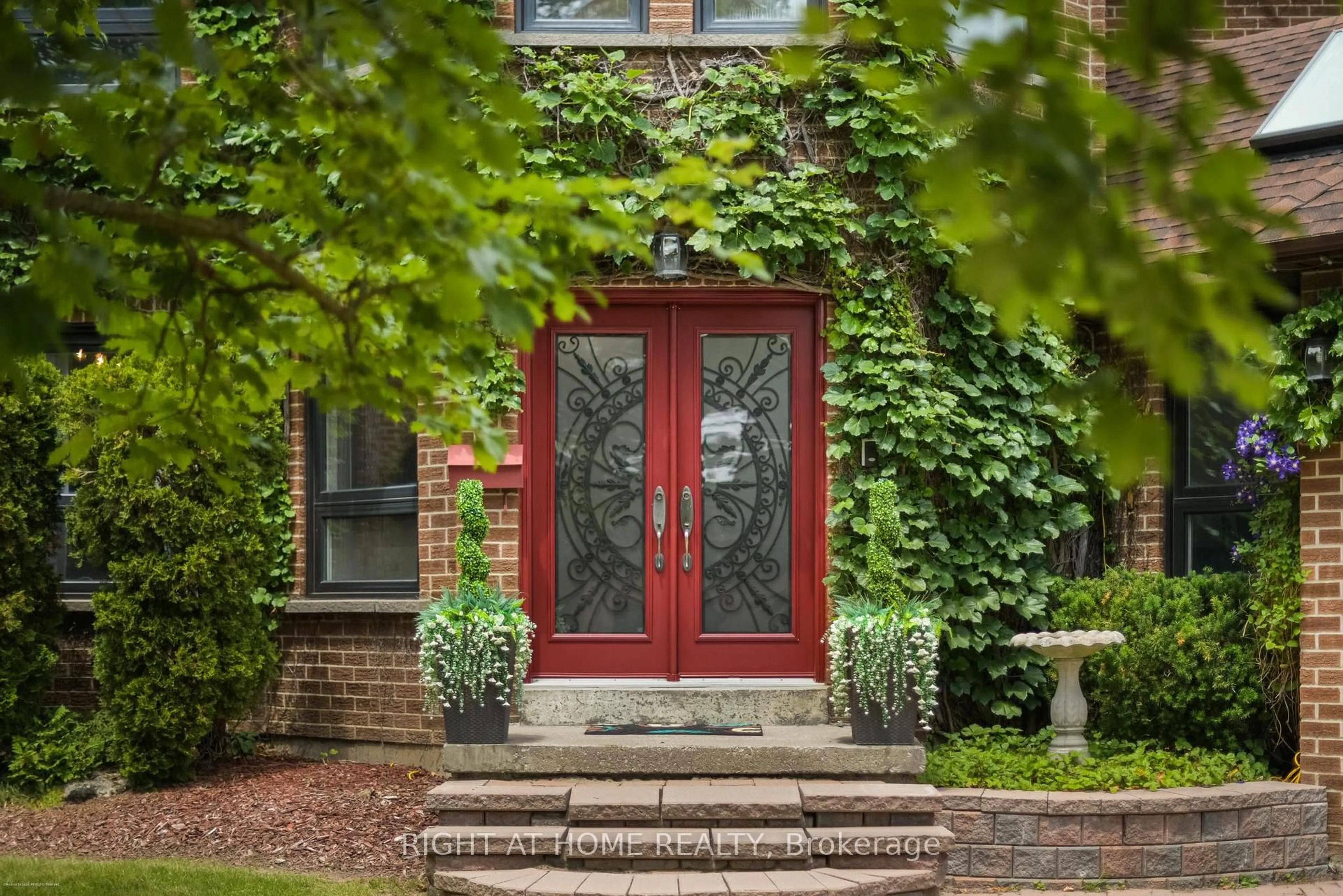 Home with brick exterior material, street for 41 Bloomfield Tr, Richmond Hill Ontario L4E 2K5