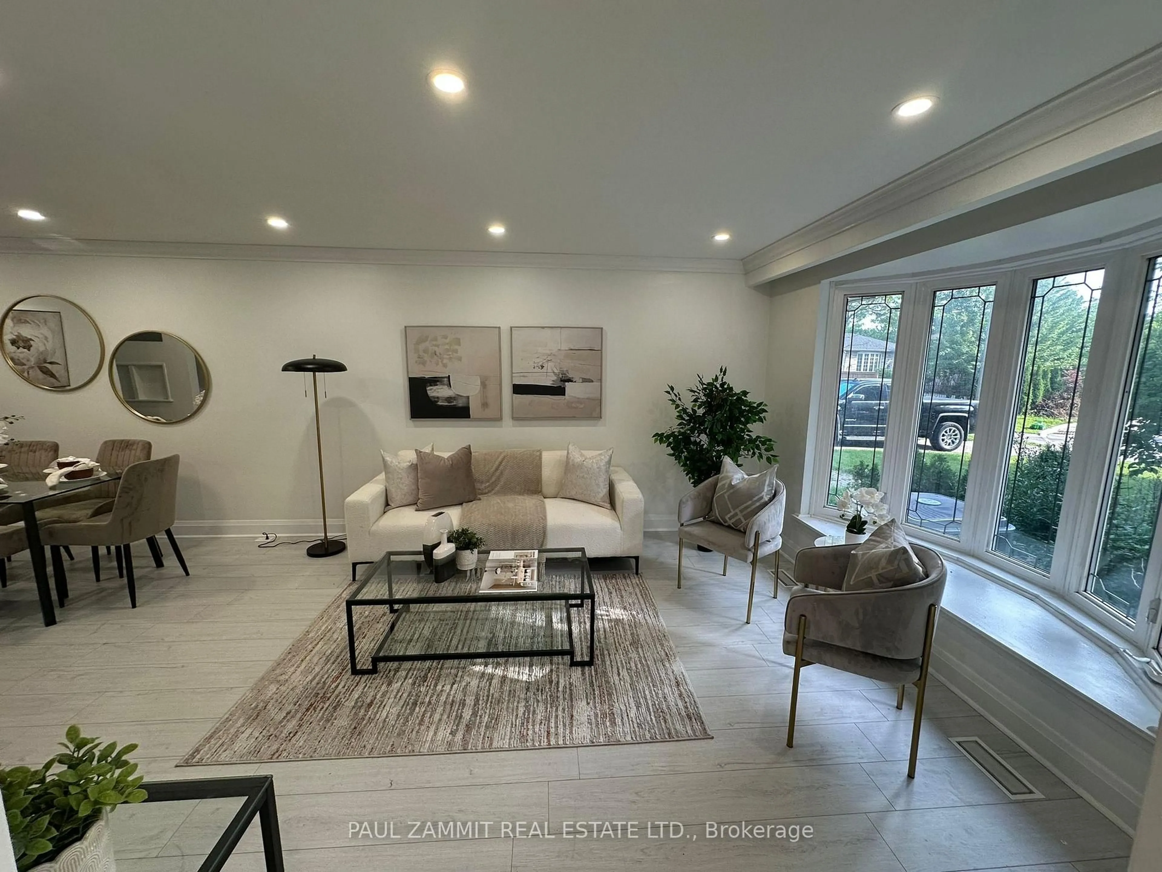 Living room with furniture, unknown for 6 King Richard Crt, Markham Ontario L3P 1M1