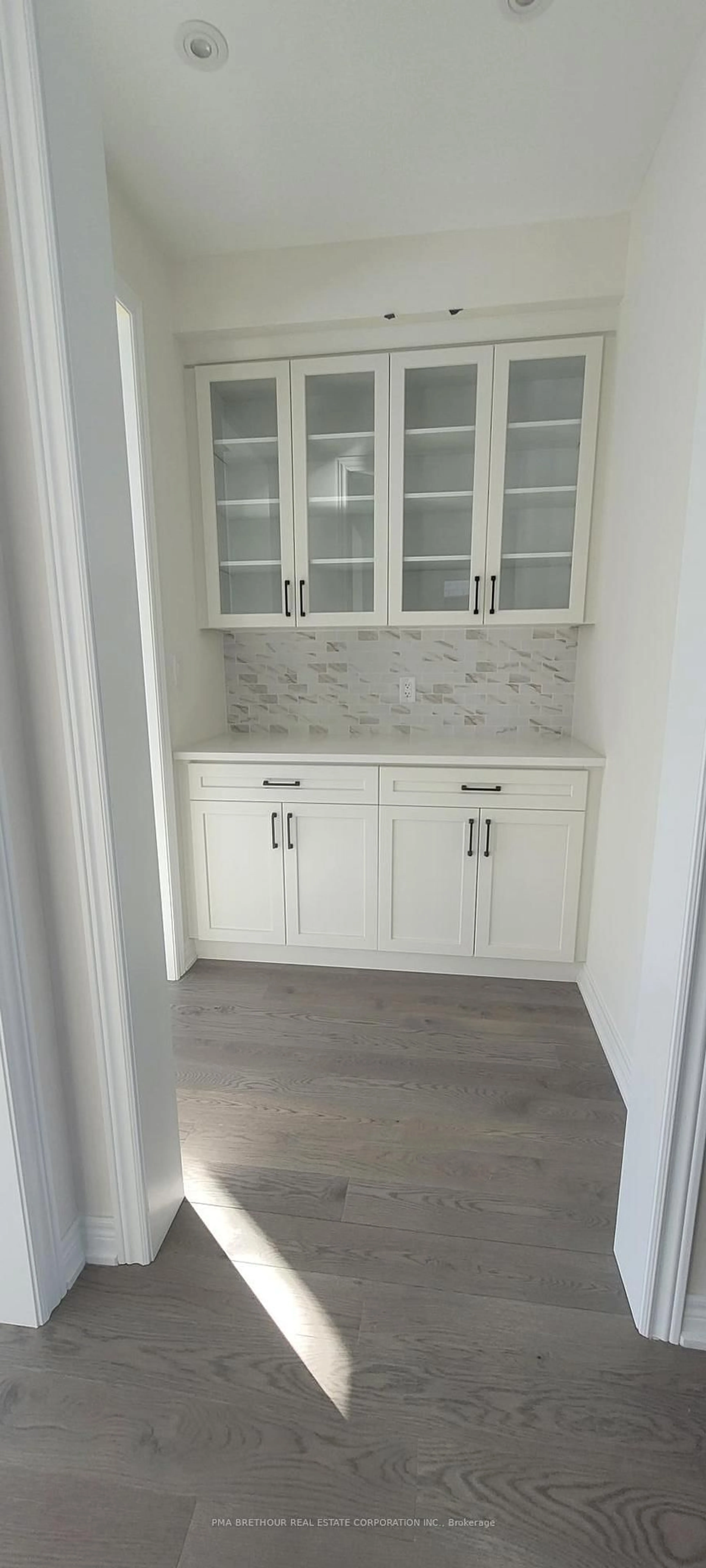 Unknown for 139 Dovedale Dr, Georgina Ontario L4P 0S6
