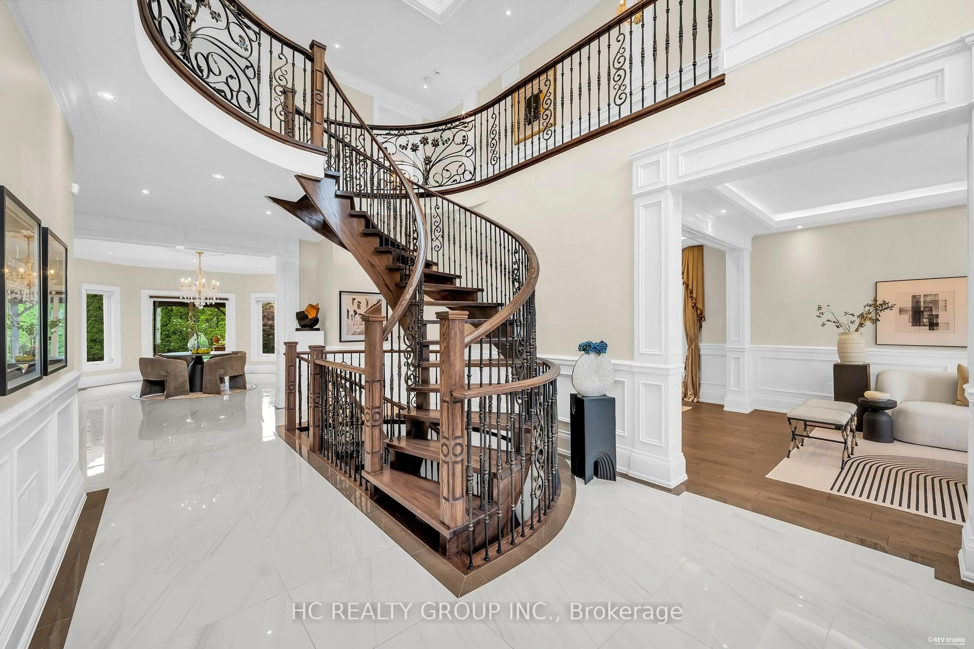 Unknown for 47 Hillhurst Dr, Richmond Hill Ontario L4B 2V3