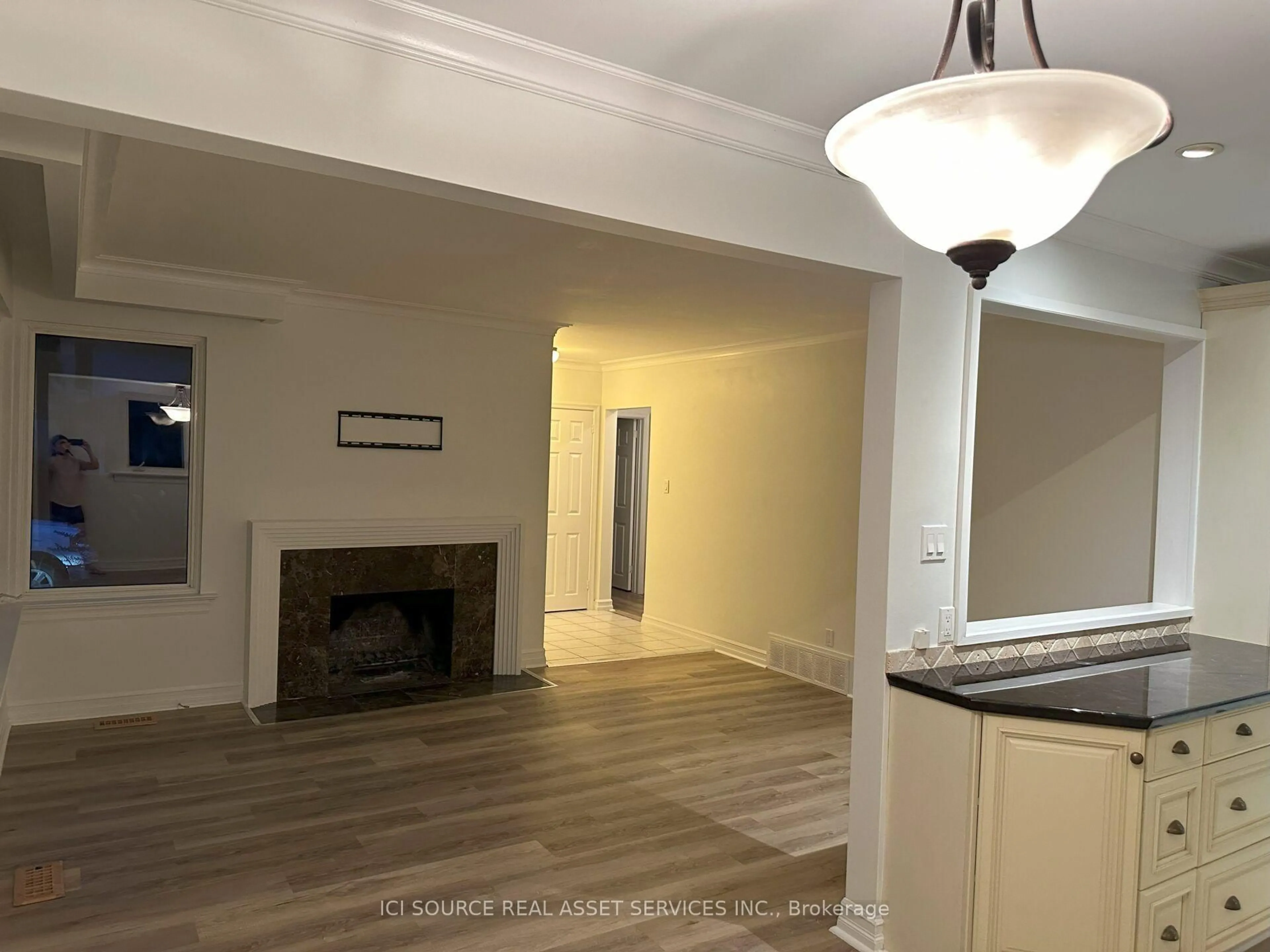 A pic of a room for 259 William Forster Rd, Markham Ontario L6B 0V2