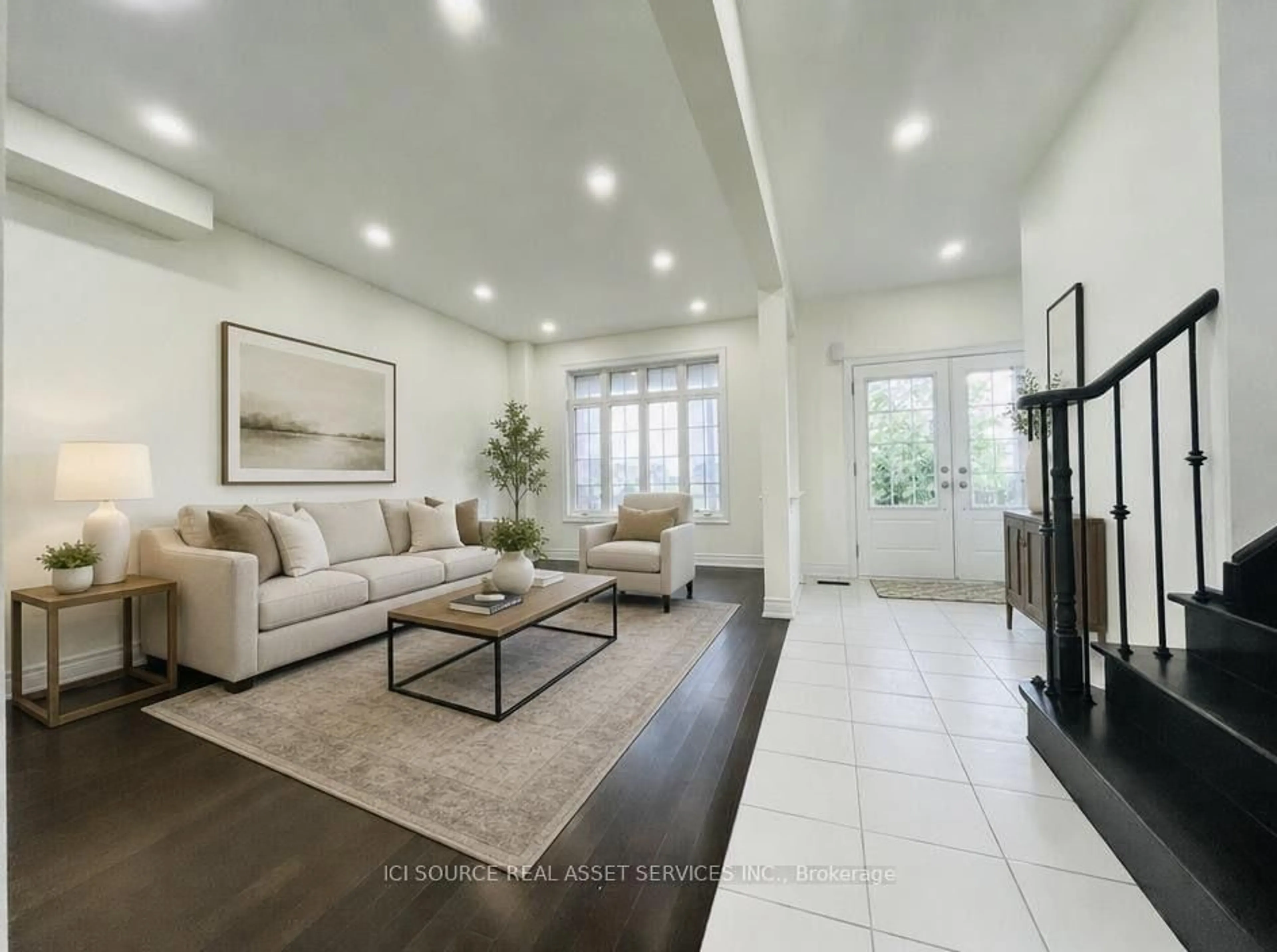 Living room with furniture, ceramic/tile floor for 259 William Forster Rd, Markham Ontario L6B 0V2
