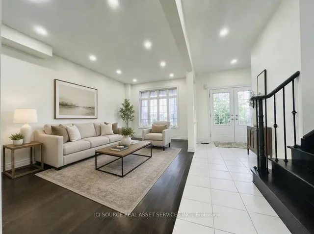 259 William Forster Rd, Markham 5