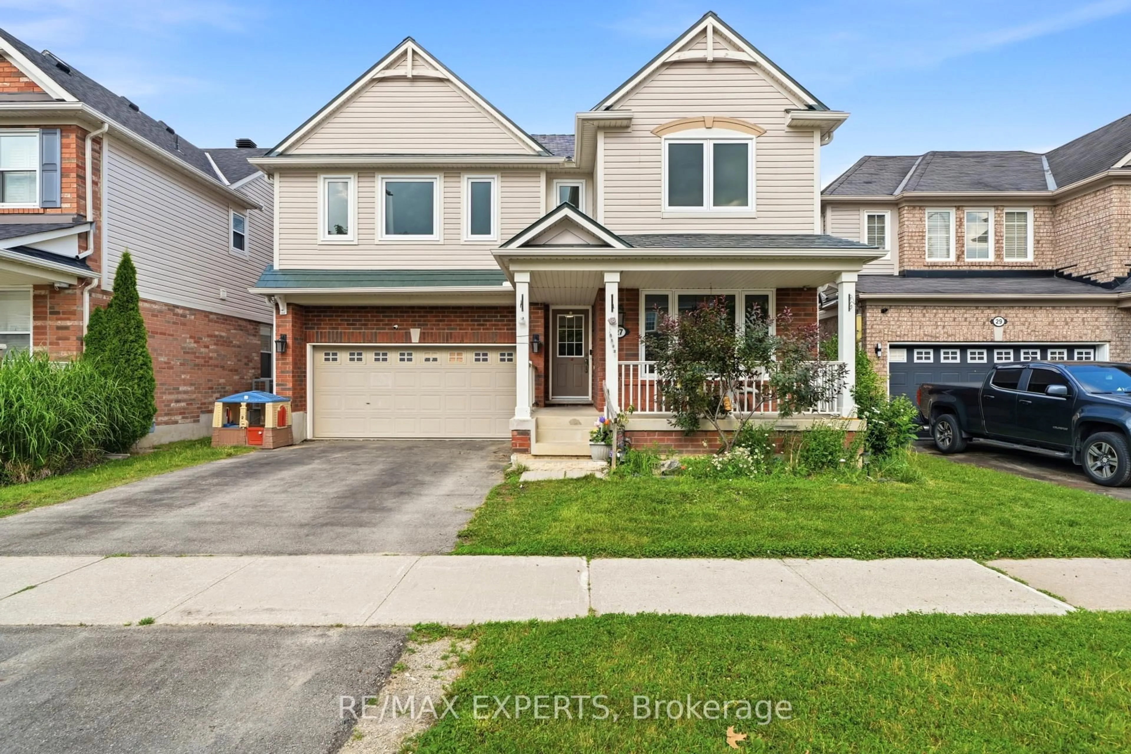 Home with brick exterior material, street for 27 Kidd Cres, New Tecumseth Ontario L9R 0C8