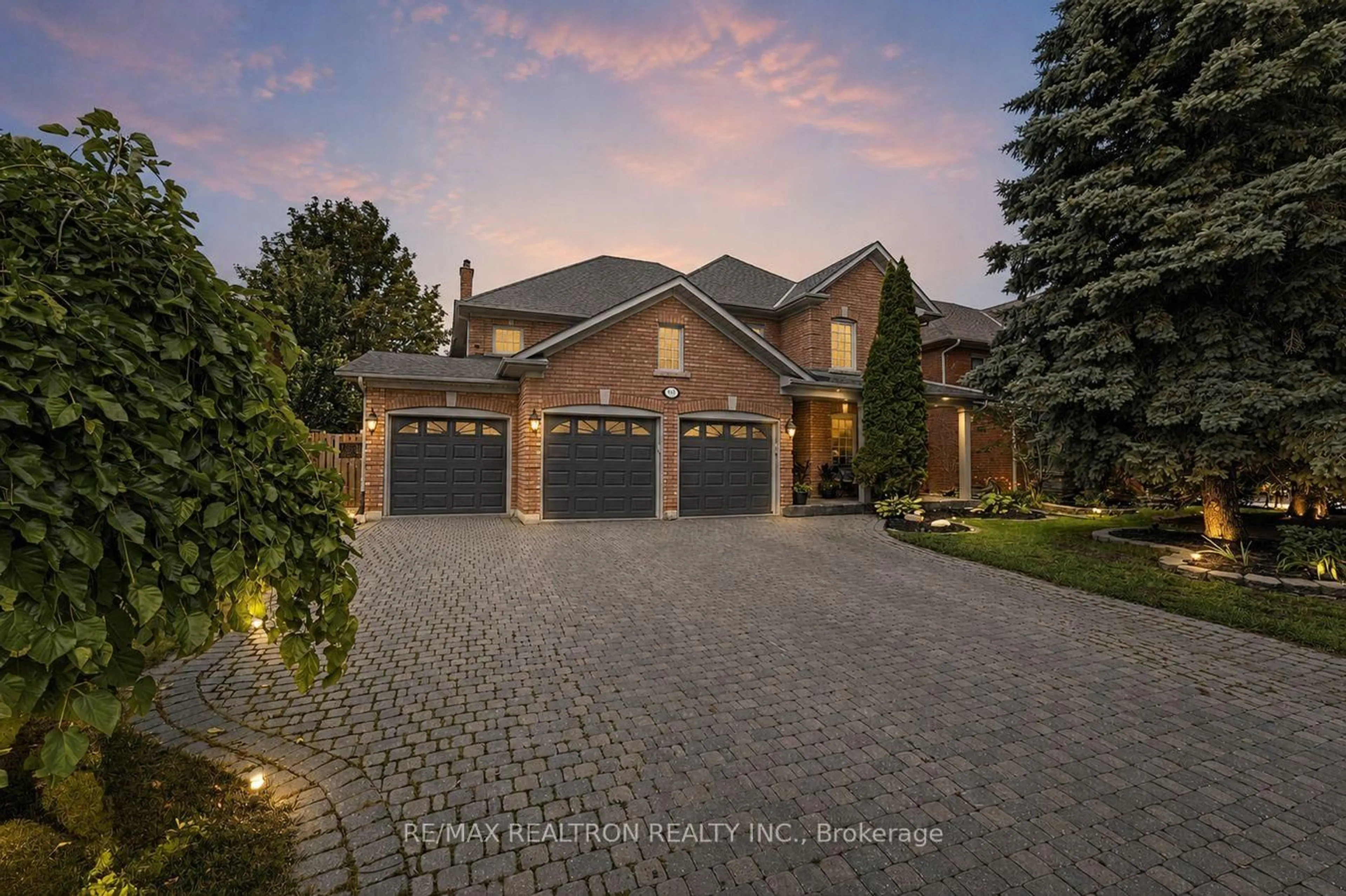 Home with brick exterior material, street for 653 Exceller Circ, Newmarket Ontario L3X 1P6