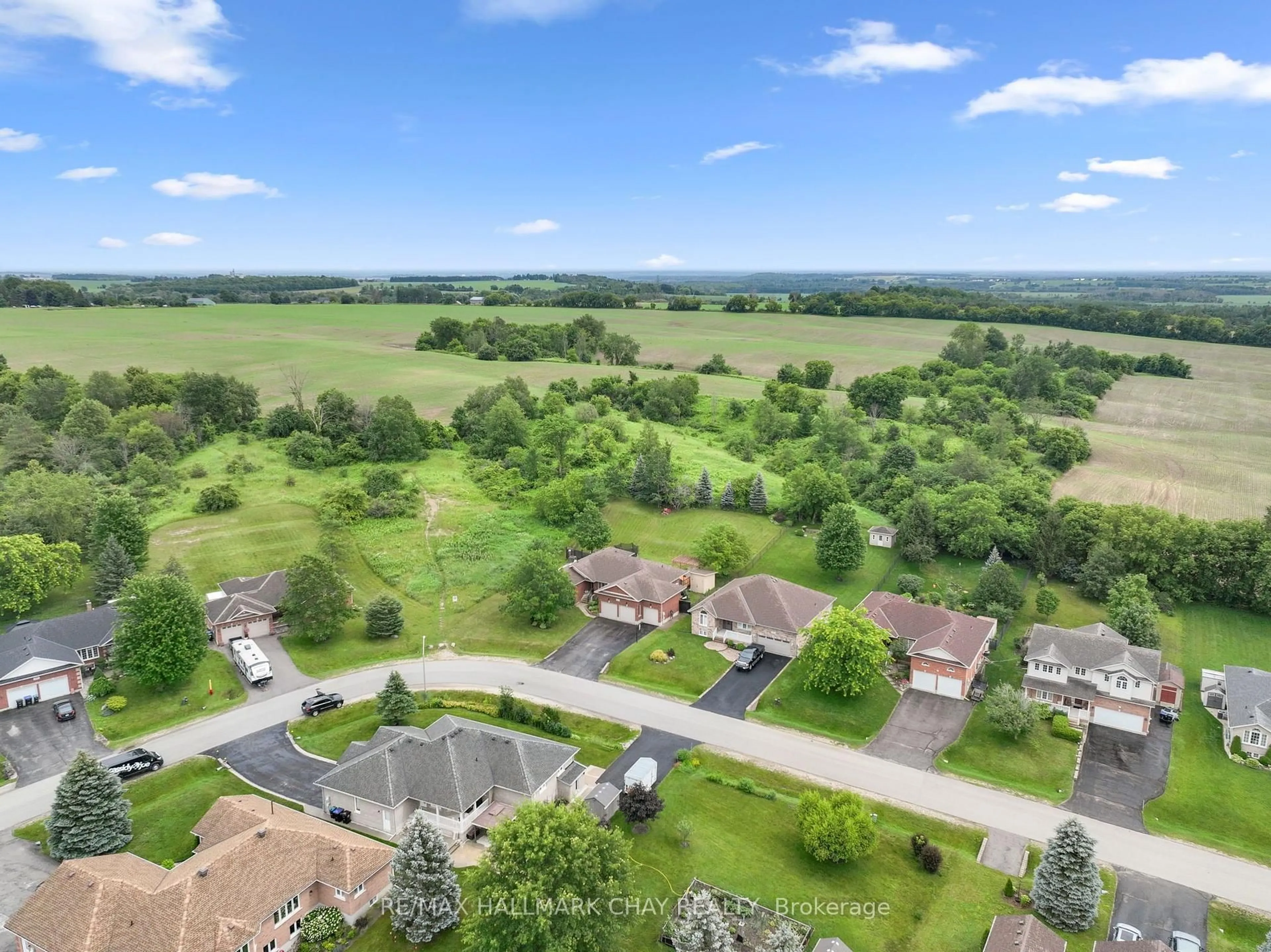 A pic from outside/outdoor area/front of a property/back of a property/a pic from drone, water/lake/river/ocean view for 59 Dekker St, Adjala-Tosorontio Ontario L0M 1J0