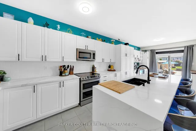 28 Sasco Way, Essa 5
