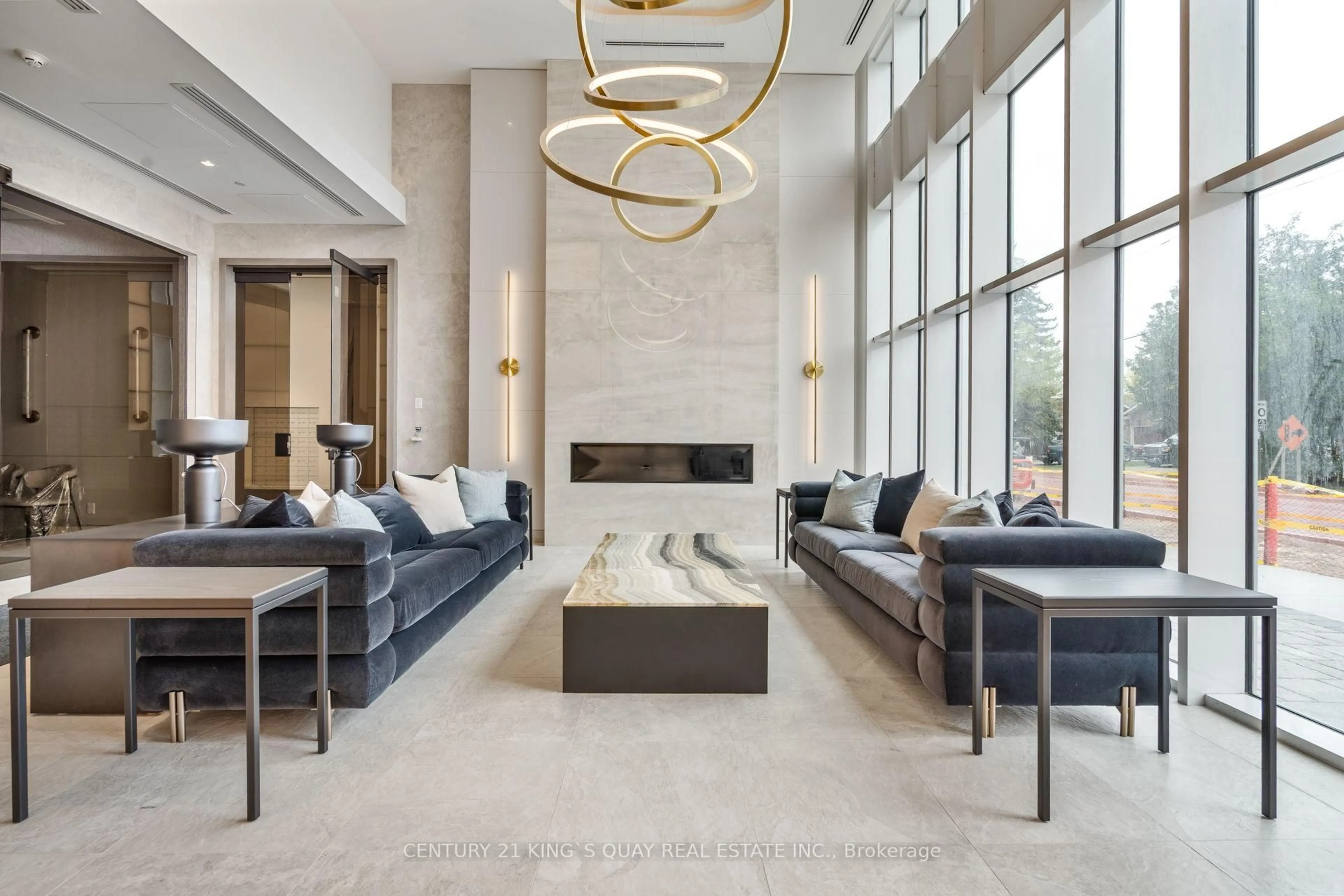 Lobby for 8888 Yonge St #1004, Richmond Hill Ontario L4C 6Z1
