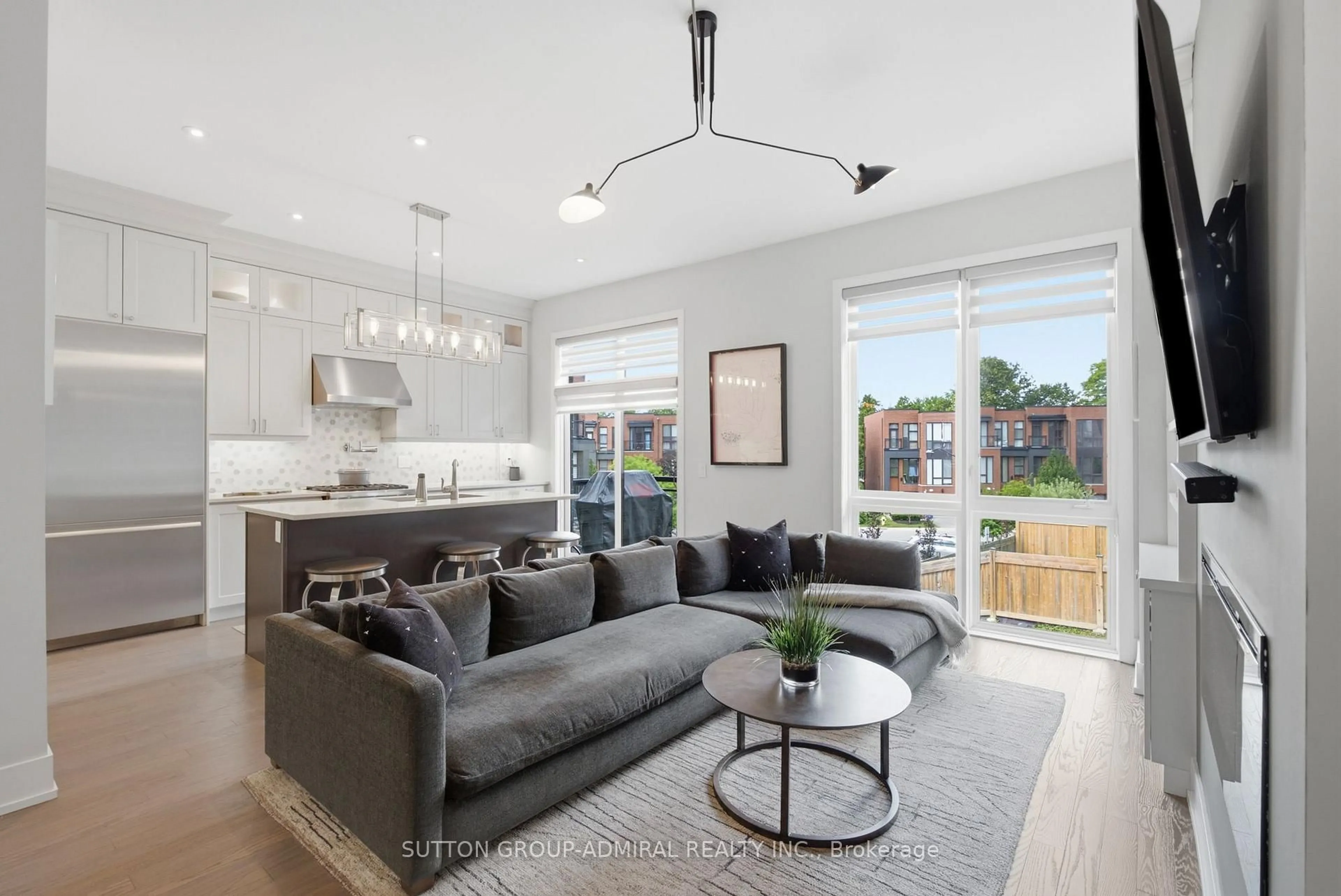Living room with furniture, unknown for 4 Sable Rd, Vaughan Ontario L4J 0K1