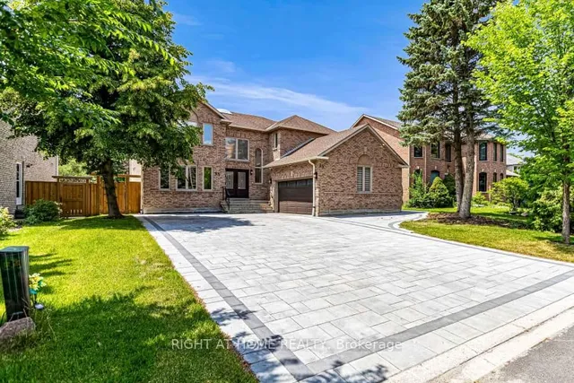 35 Harmony Hill Cres, Richmond Hill 2