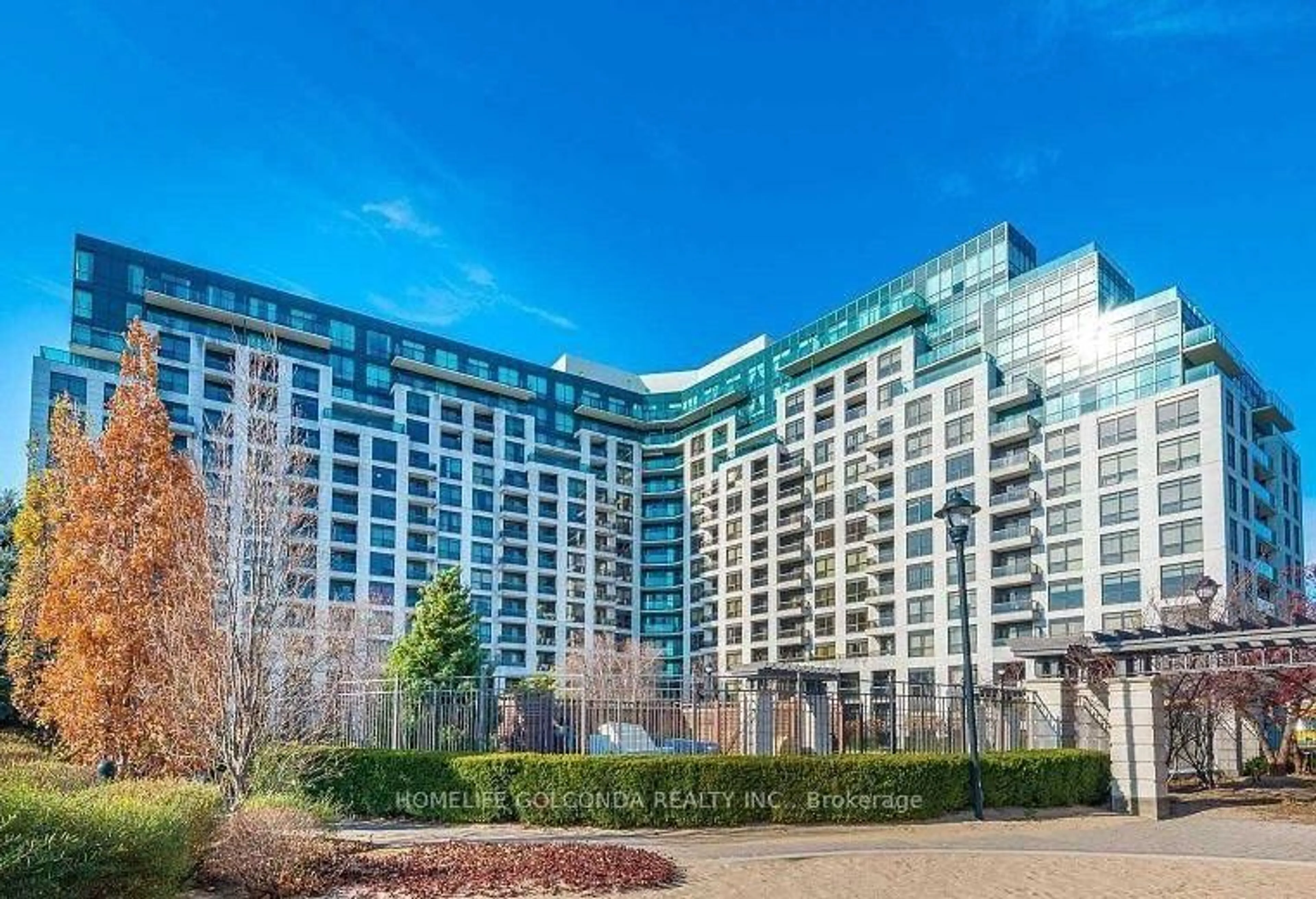 Unknown for 18 Harding Blvd #412, Richmond Hill Ontario L4C 0T3