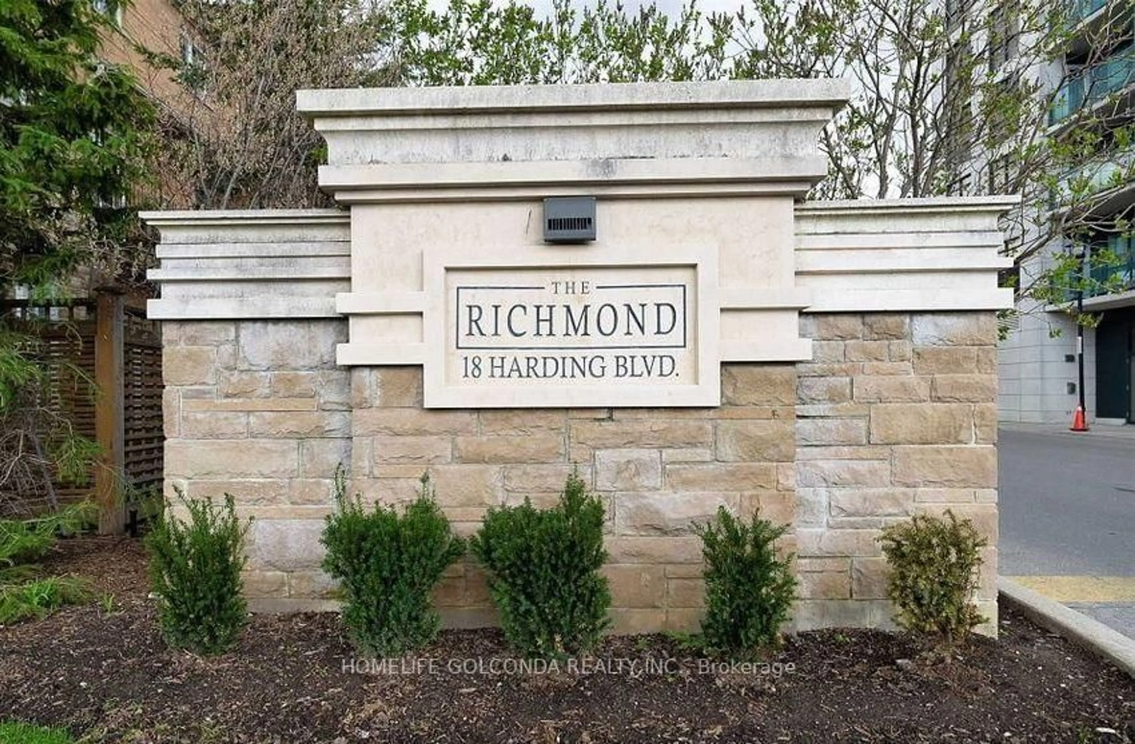 Unknown for 18 Harding Blvd #412, Richmond Hill Ontario L4C 0T3