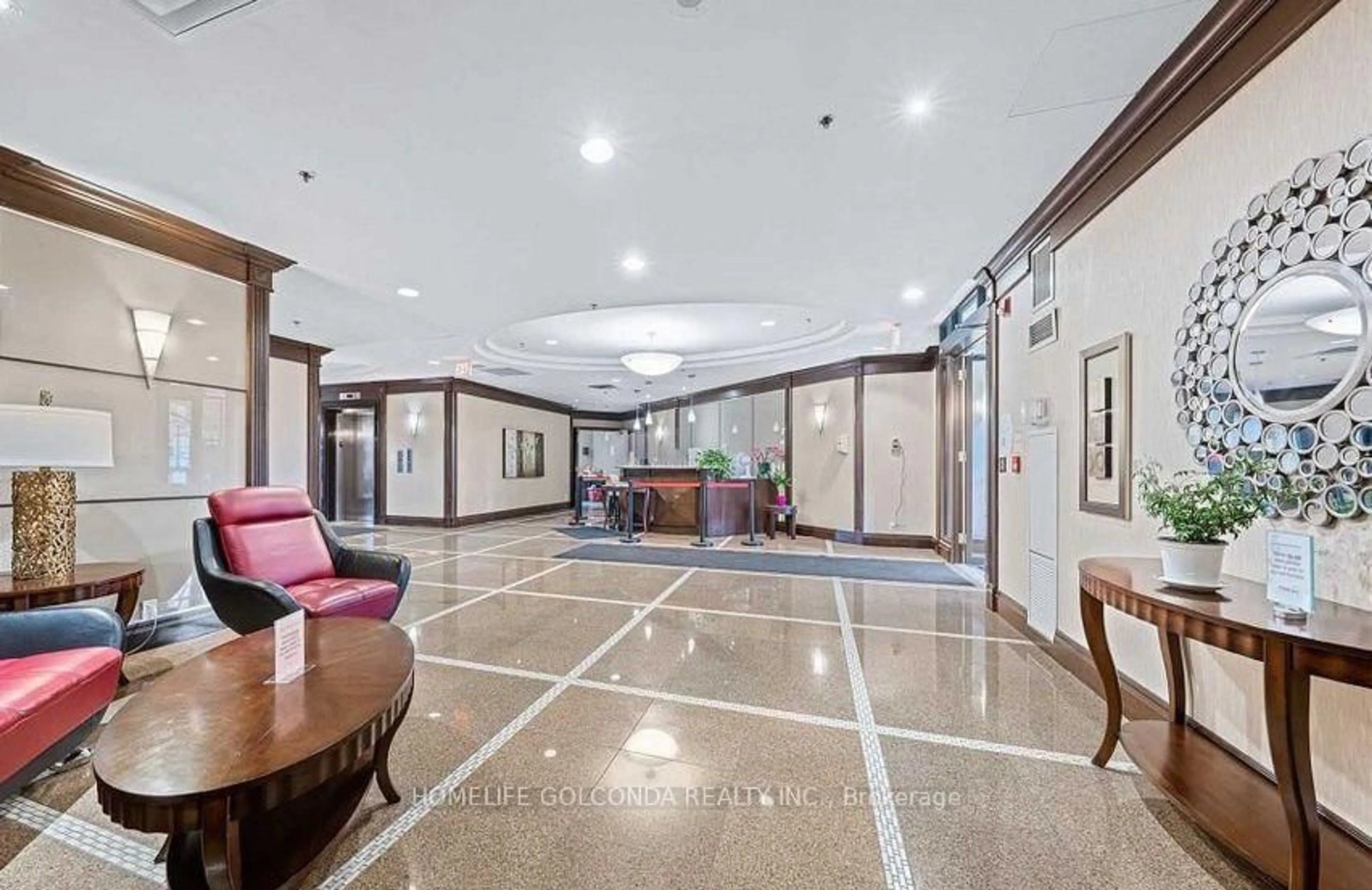 Lobby for 18 Harding Blvd #412, Richmond Hill Ontario L4C 0T3