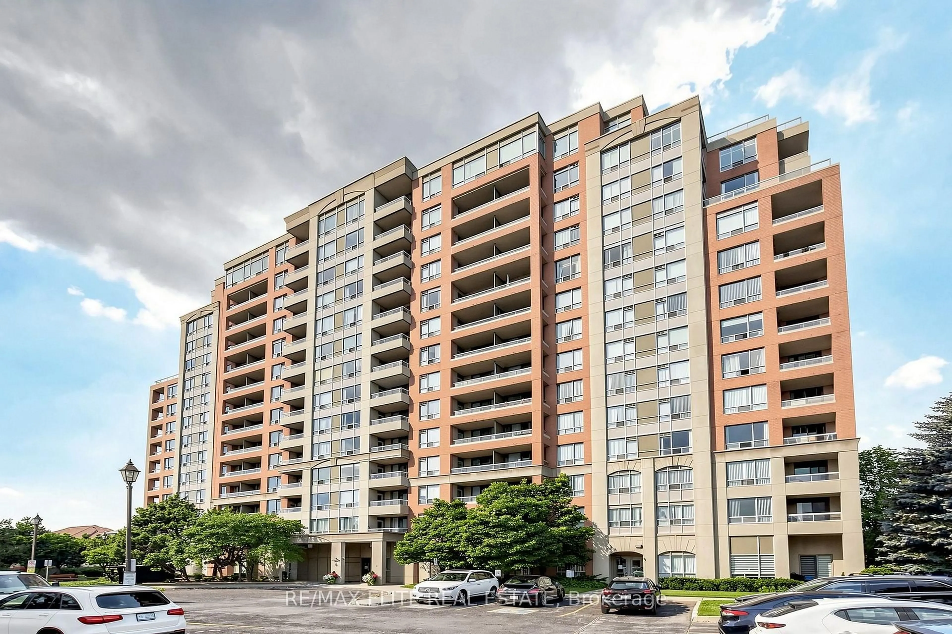 Unknown for 9 Northern Heights Dr #1205, Richmond Hill Ontario L4B 4M5