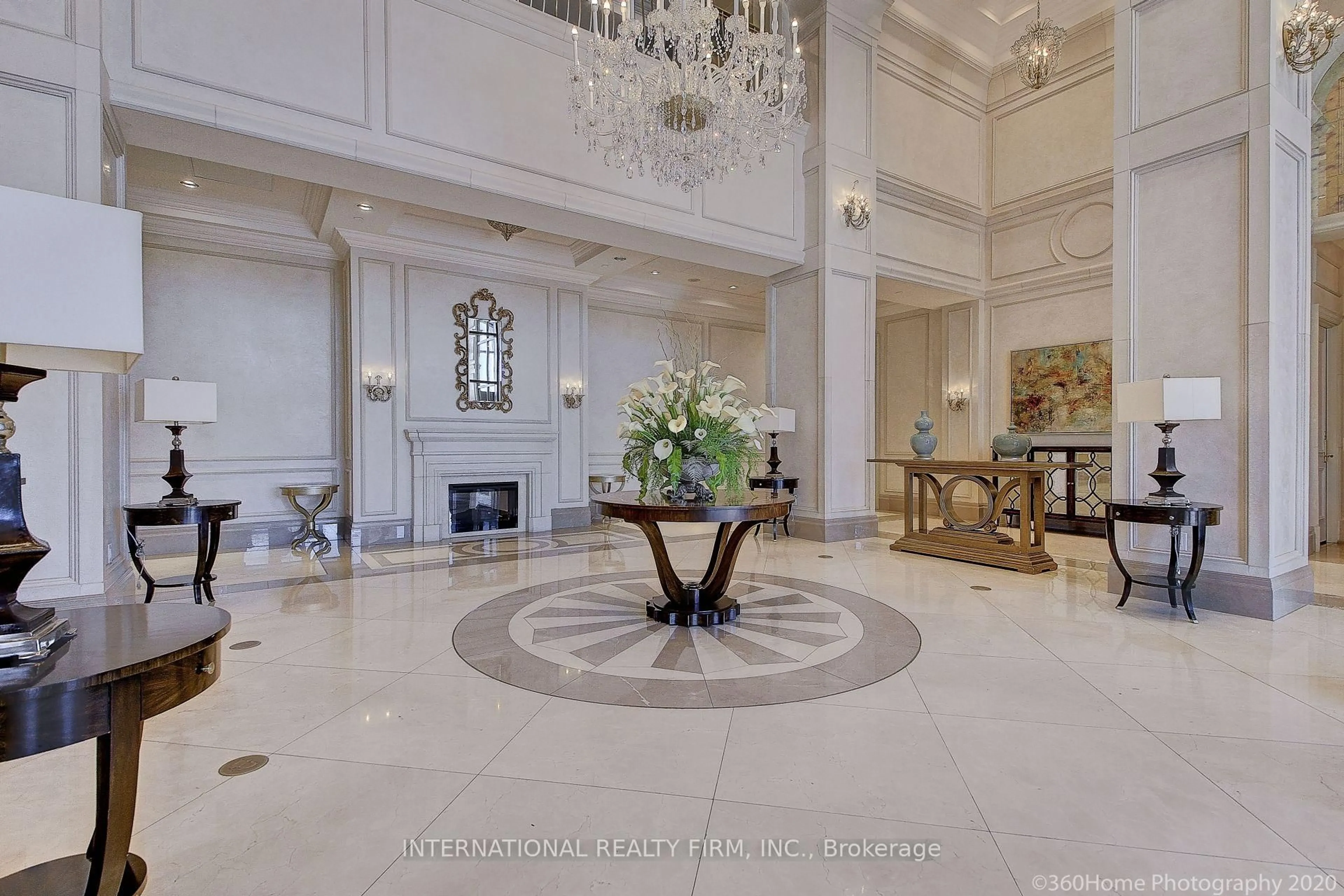 Lobby for 9255 Jane St #1105, Vaughan Ontario L6A 0K1