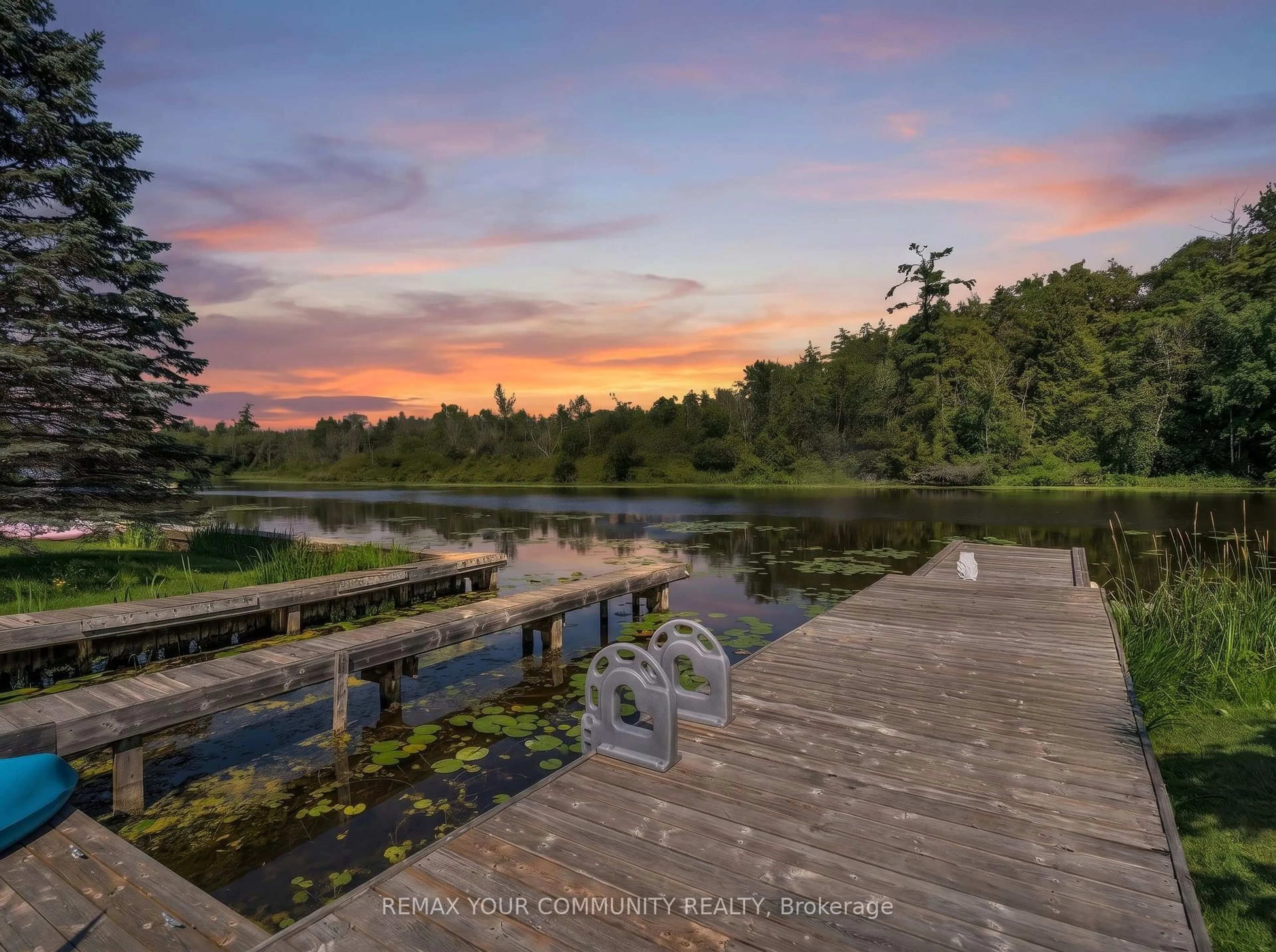 Patio, water/lake/river/ocean view for 111 Sibbald Cres, Georgina Ontario L0E 1R0