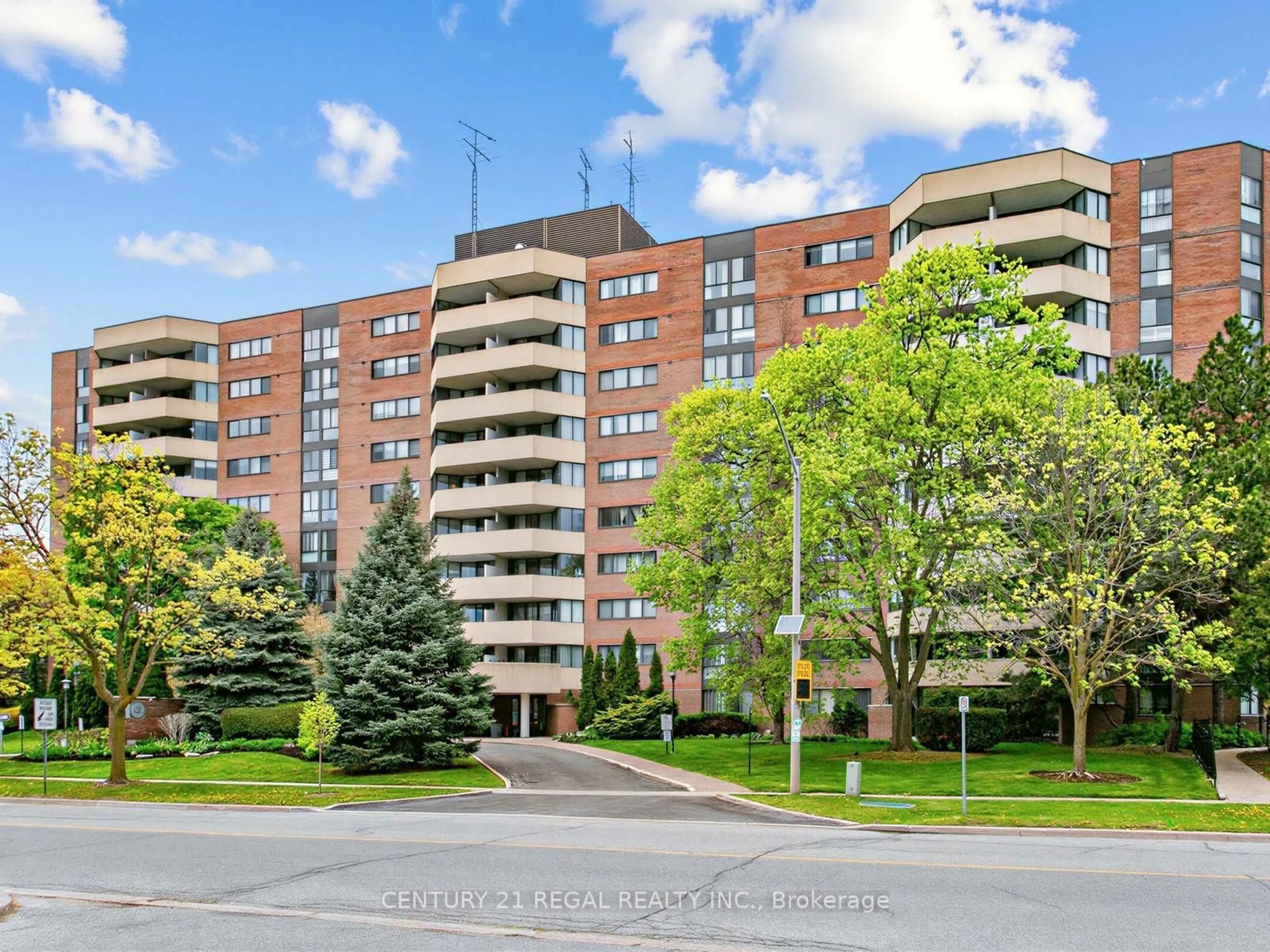 Unknown for 40 Baif Blvd #803, Richmond Hill Ontario L4C 5M9