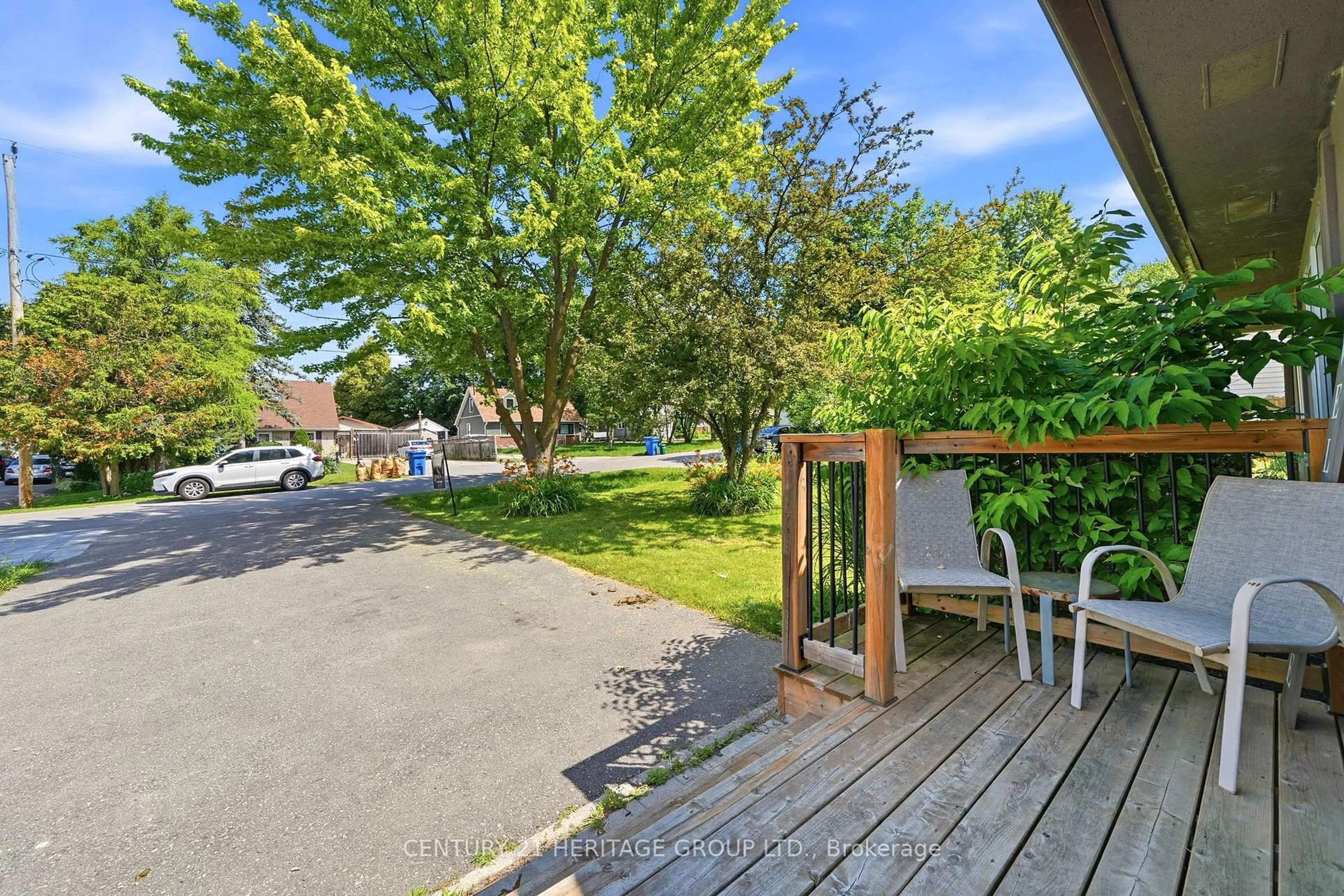 Patio, water/lake/river/ocean view for 143 Silas Blvd, Georgina Ontario L4P 2K2