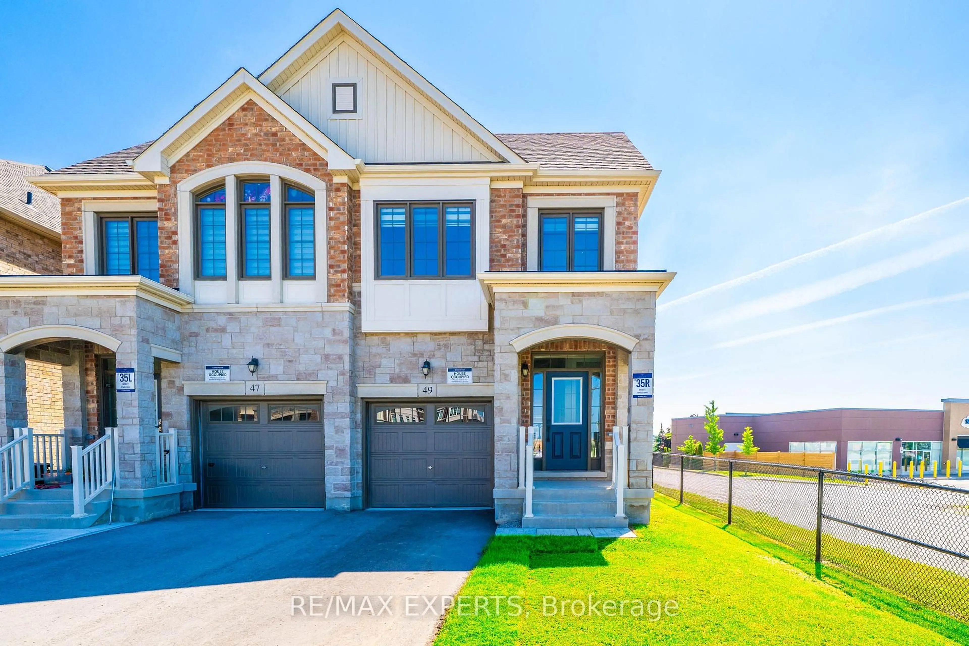 Home with brick exterior material, street for 49 Paisley Dr, Bradford West Gwillimbury Ontario L3Z 4P2