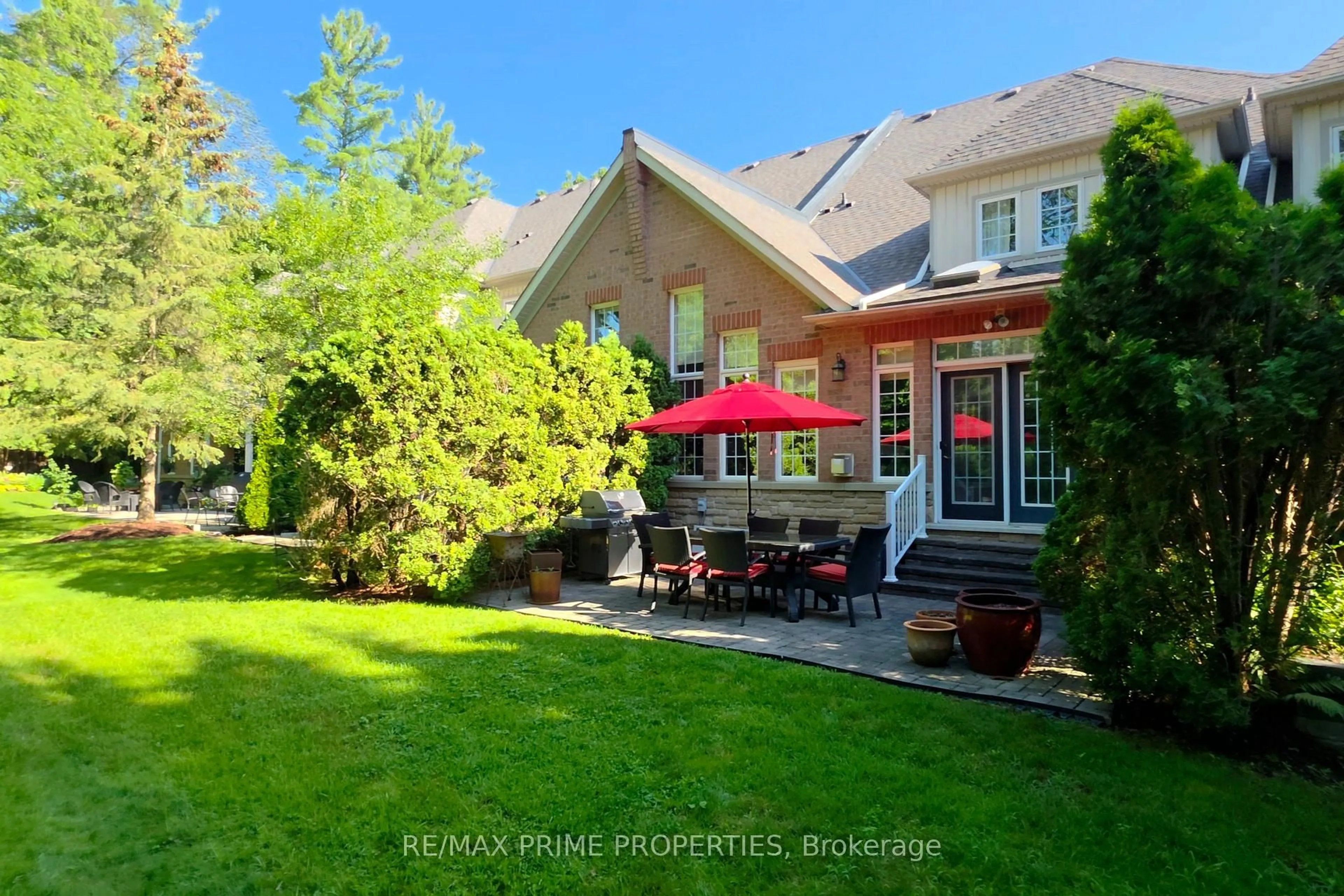 Patio, street for 11 Berczy Creek Way #18, Markham Ontario L6C 2R3