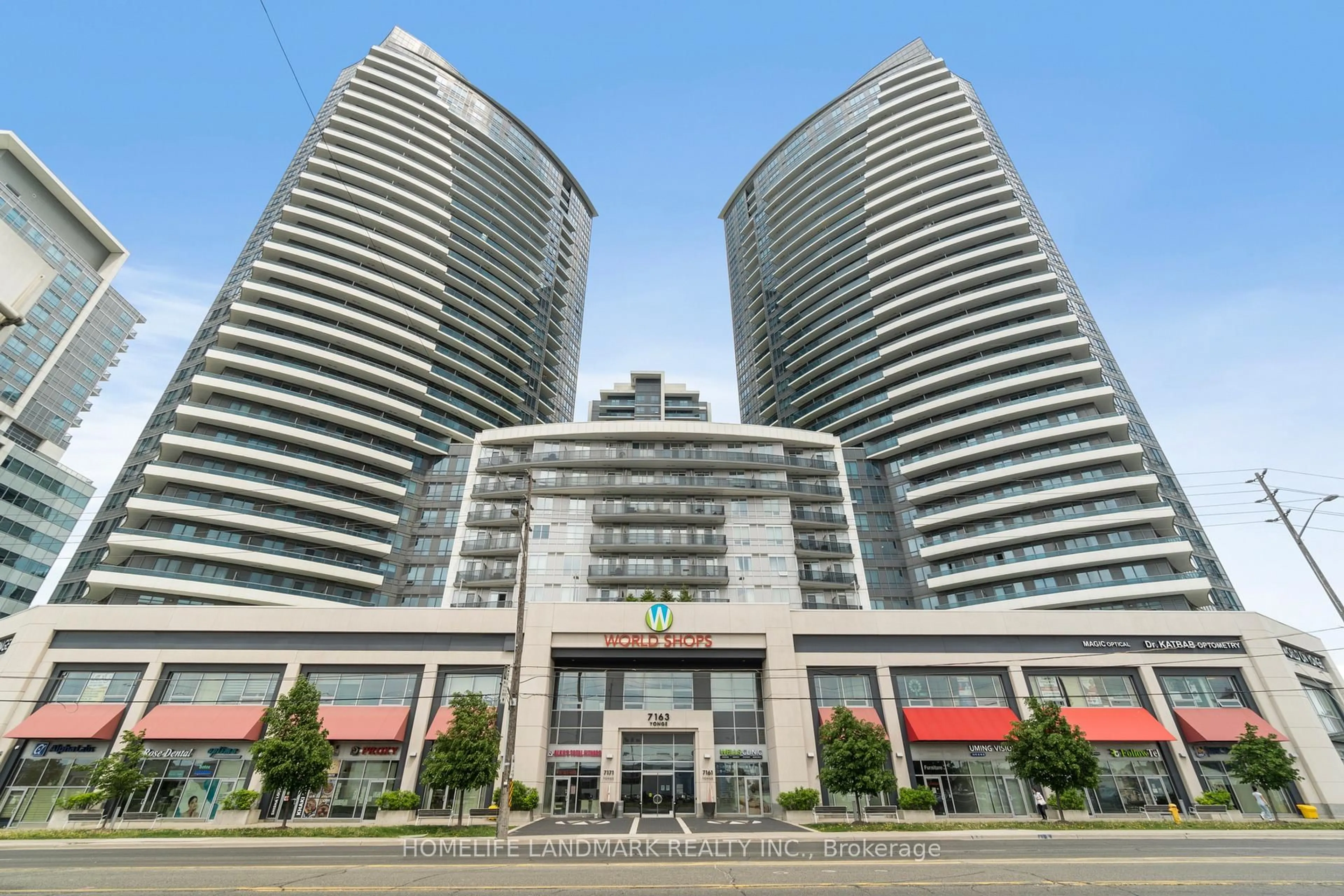Indoor foyer for 7171 Yonge St #506, Markham Ontario L3T 0C5