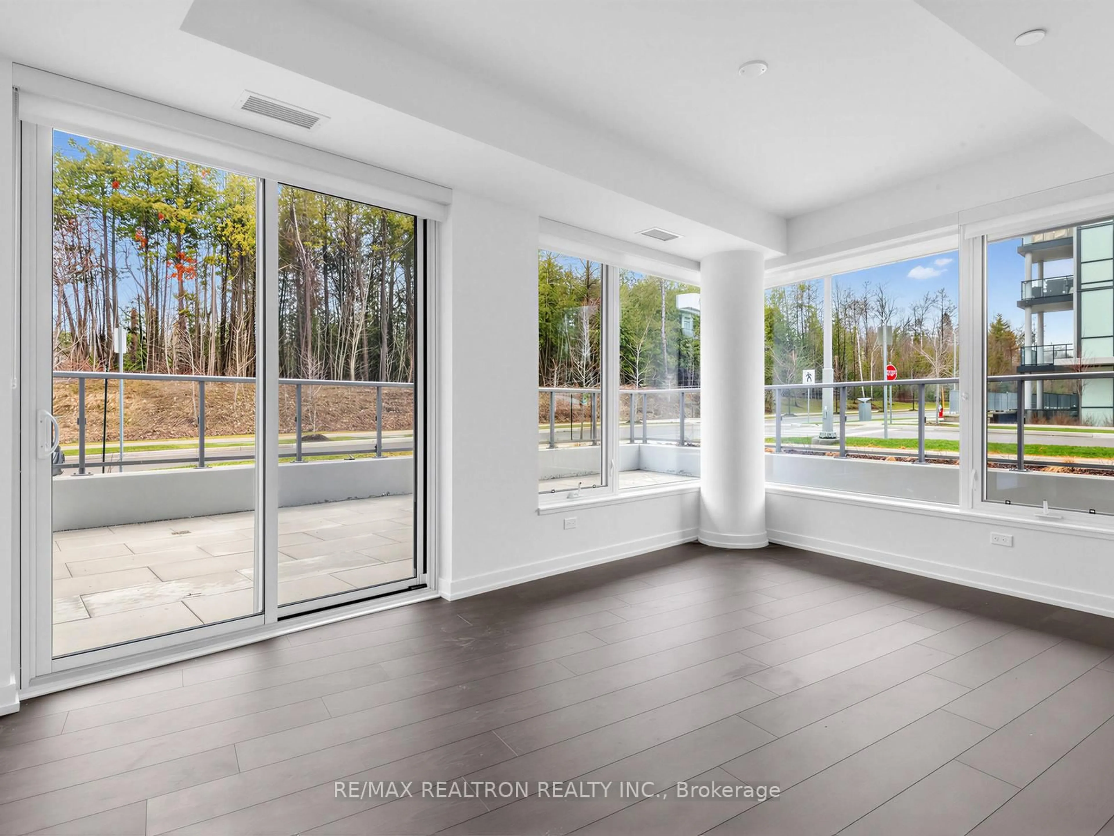 Unknown for 333 Sunseeker Ave #101, Innisfil Ontario L9S 0R6