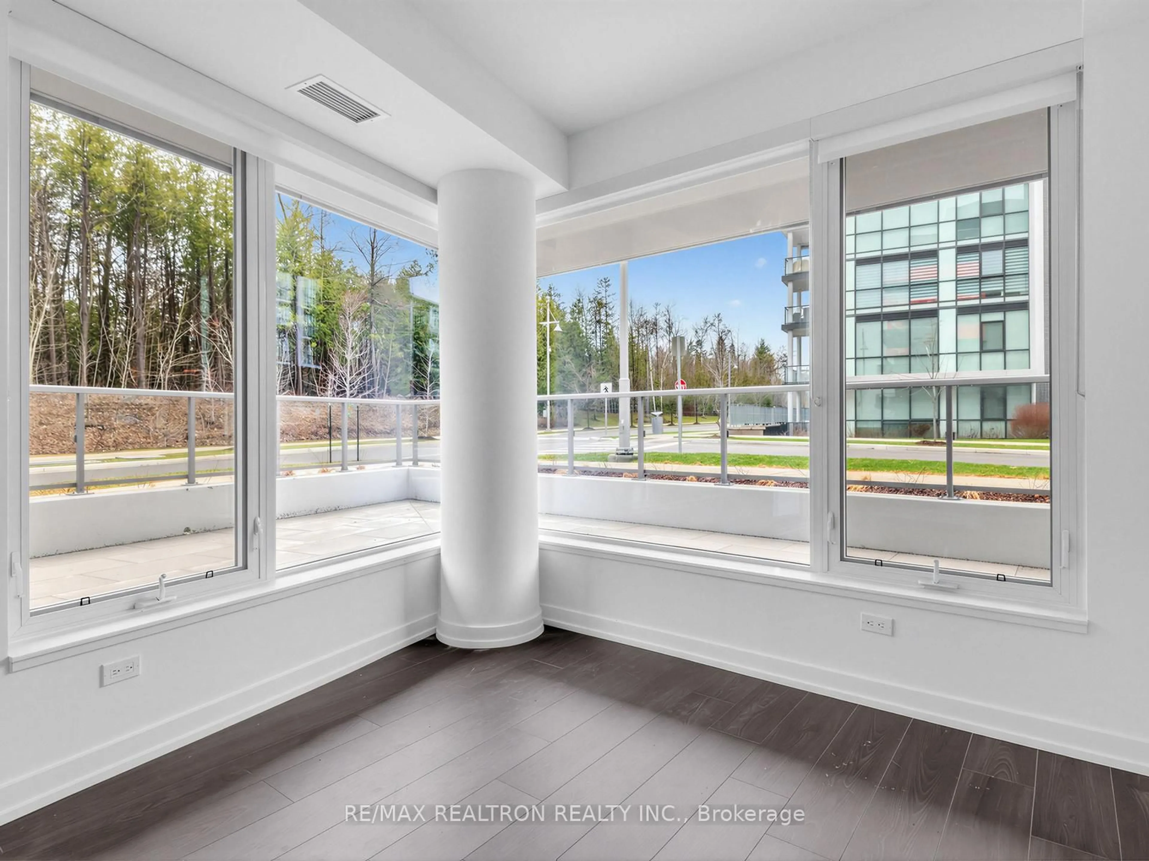Unknown for 333 Sunseeker Ave #101, Innisfil Ontario L9S 0R6