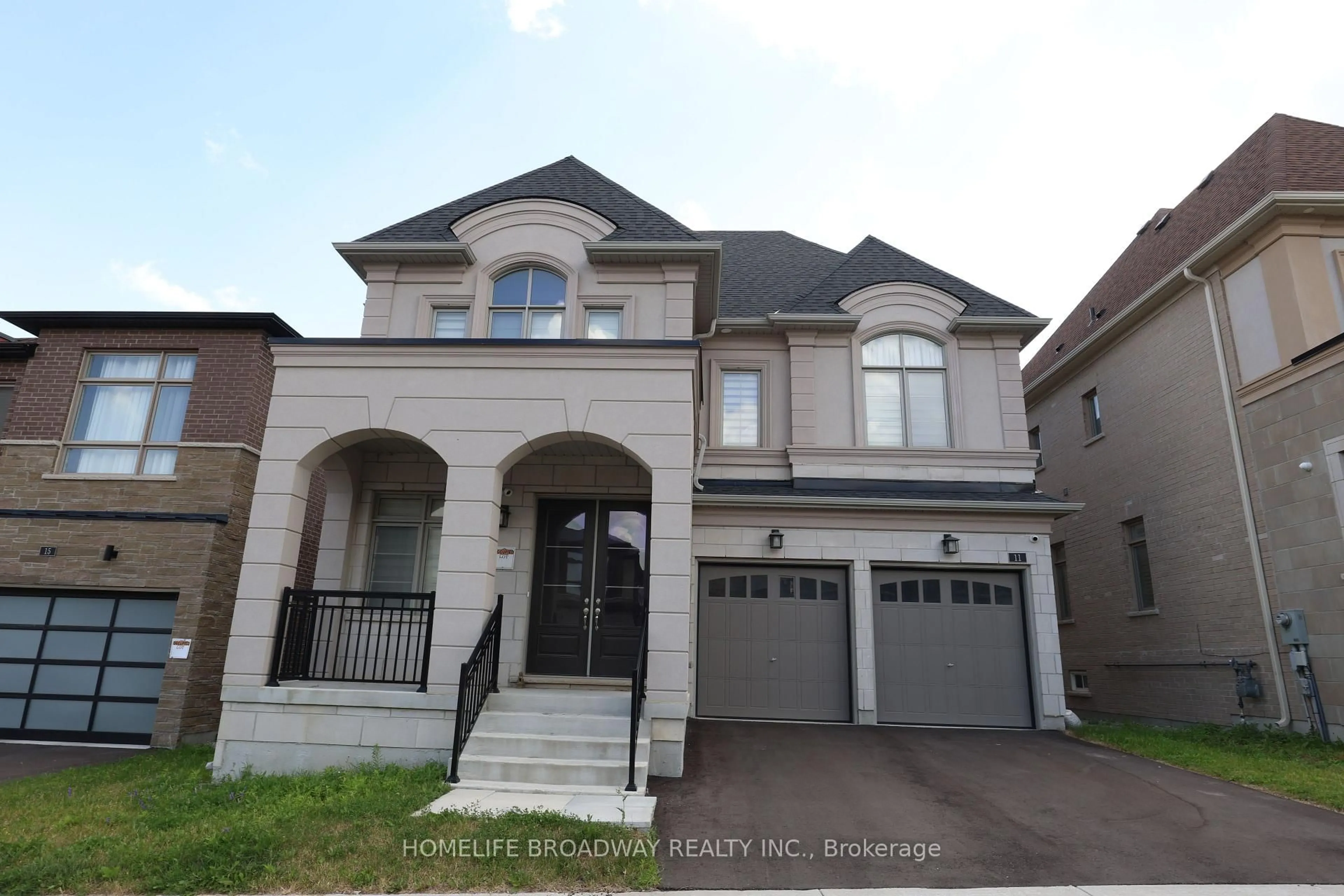 Home with brick exterior material, street for 11 David Dunlap Blvd, Richmond Hill Ontario L4C 4V7