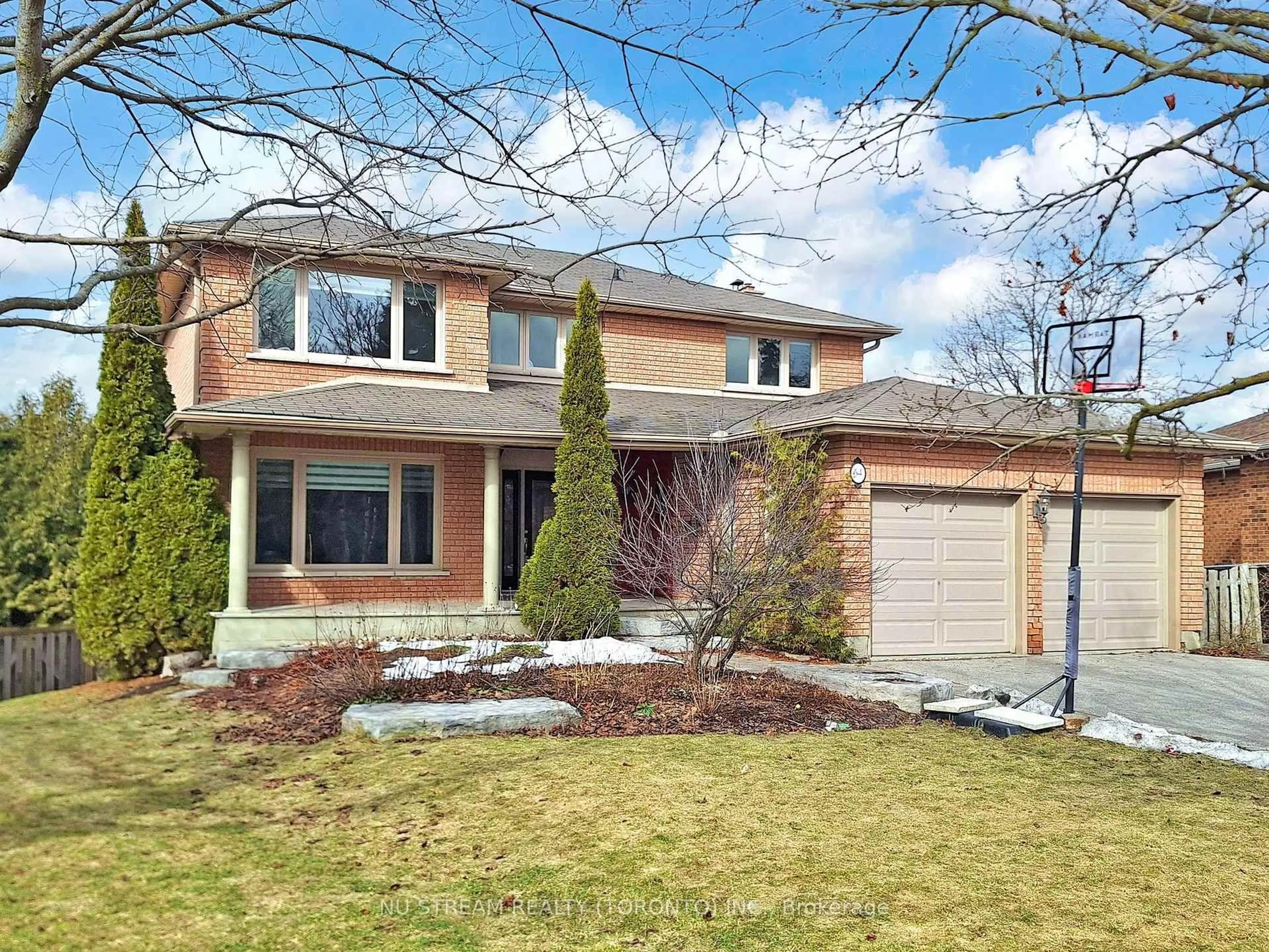 Home with brick exterior material, street for 64 Aspen Cres, Whitchurch-Stouffville Ontario L4A 5C7