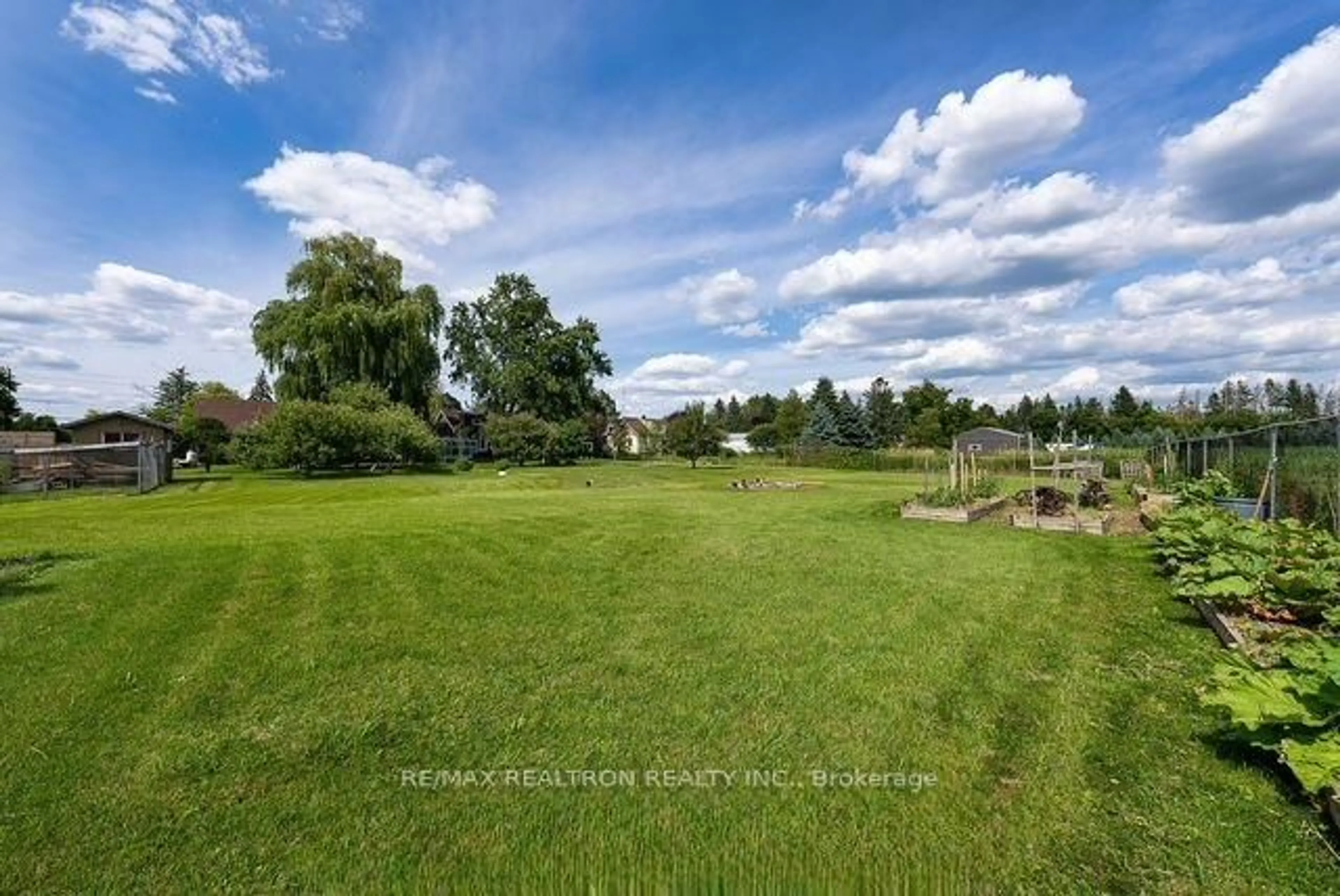 A pic from outside/outdoor area/front of a property/back of a property/a pic from drone, water/lake/river/ocean view for 1103 Graham Sdrd, King Ontario L3Y 4V9