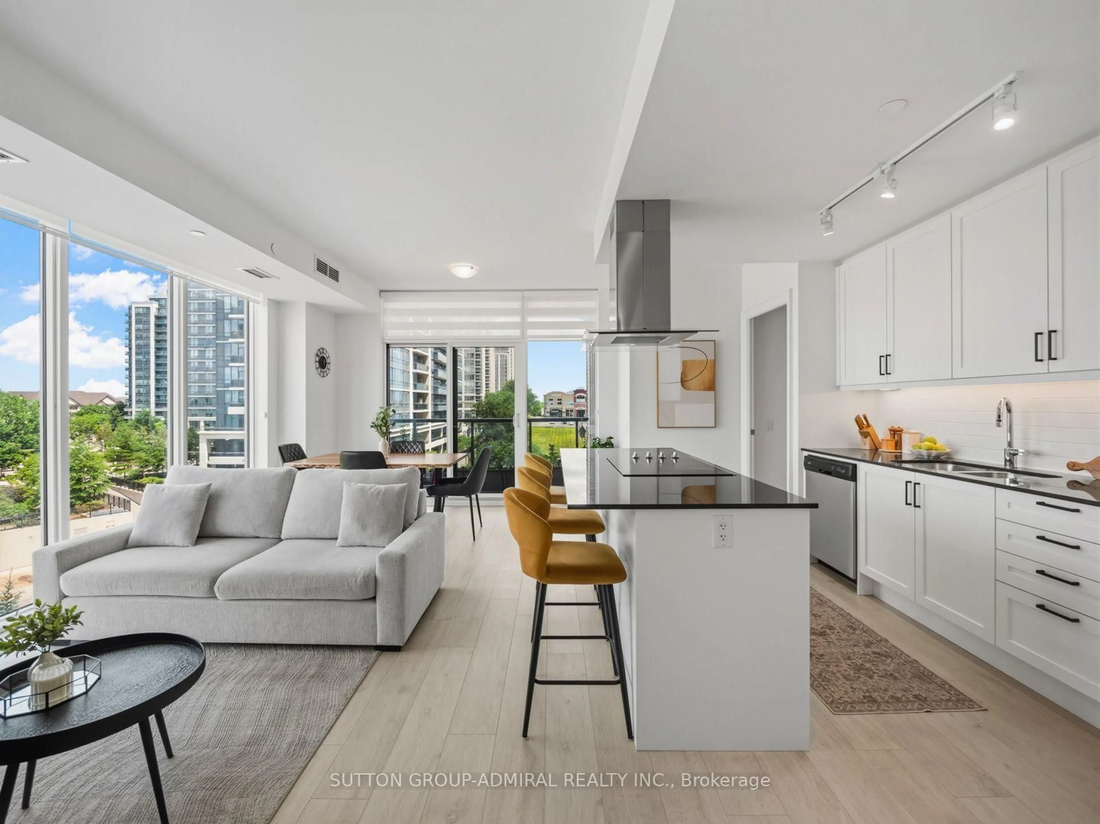 Open concept kitchen, unknown for 10 Gatineau Dr #413, Vaughan Ontario L4J 0L2