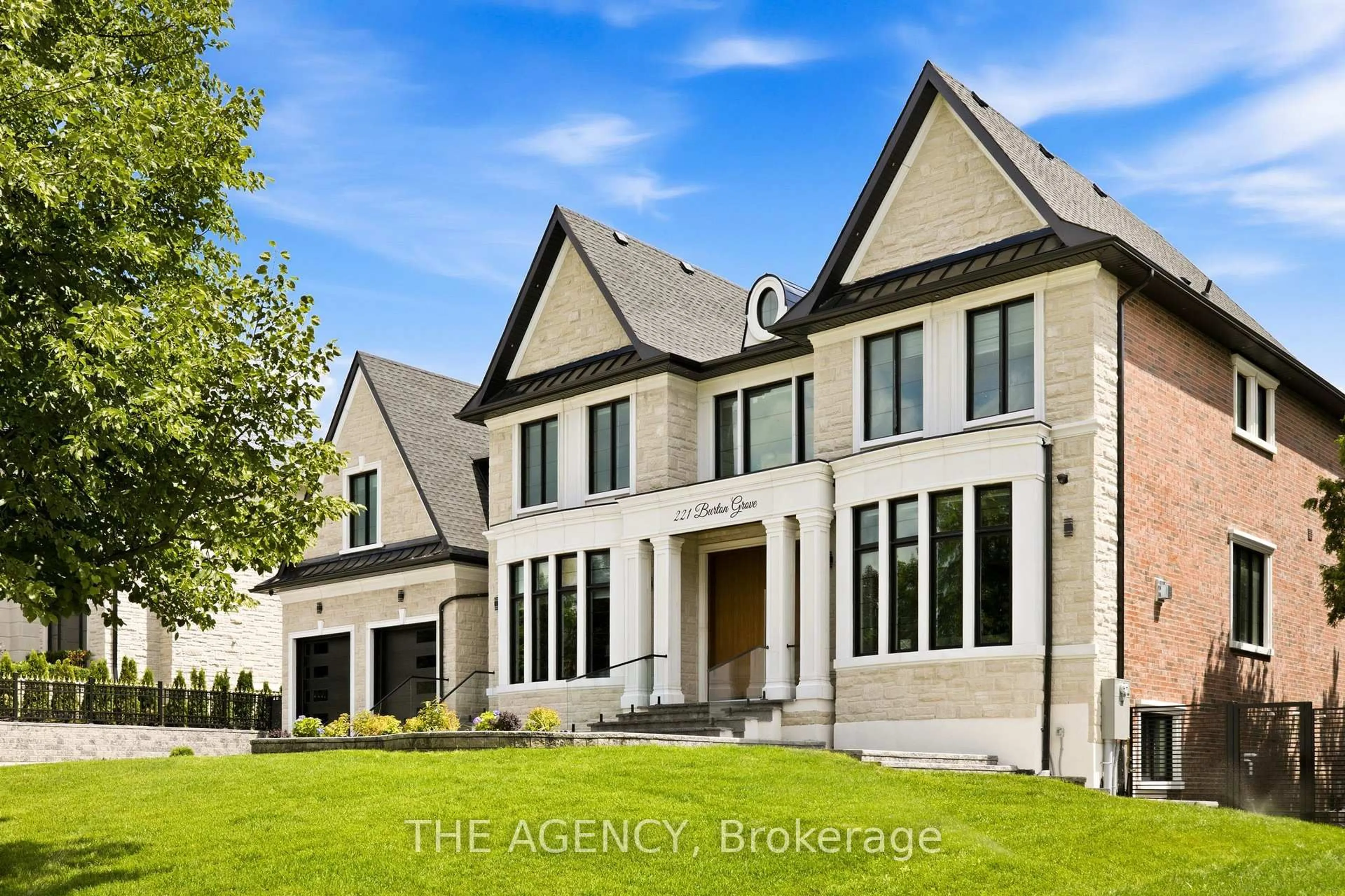 Home with brick exterior material, building for 221 Burton Grove, King Ontario L7B 1C7