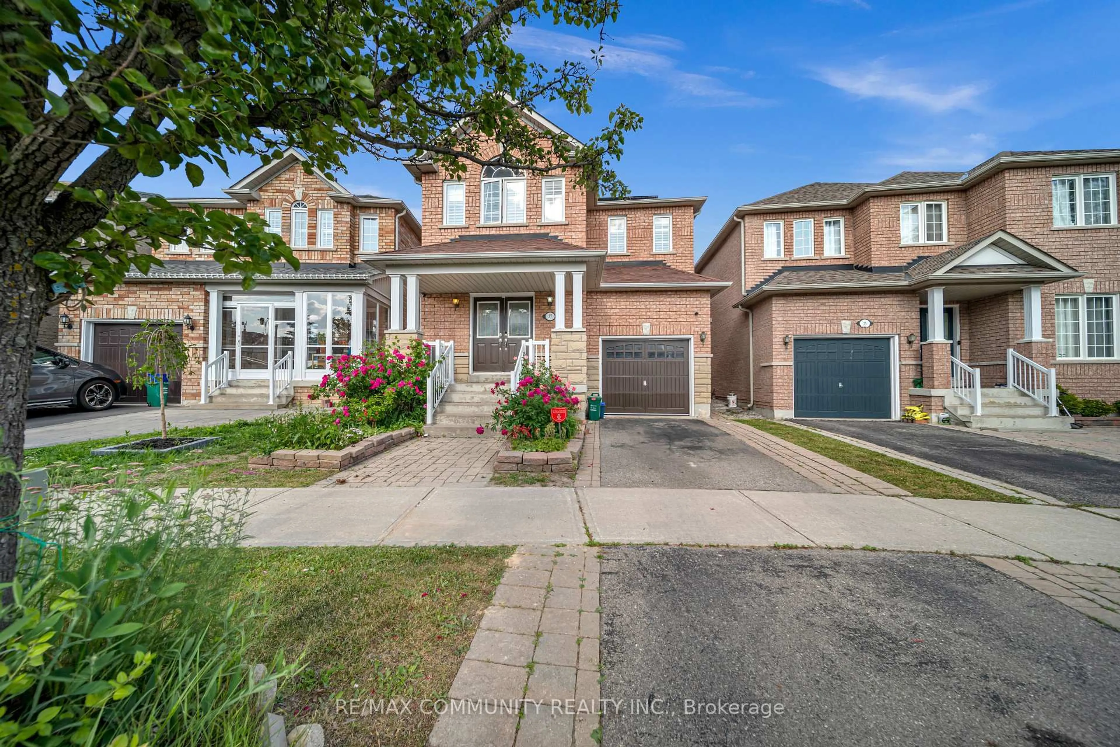 Home with brick exterior material, street for 37 Rachett Rd, Markham Ontario L6E 1W5