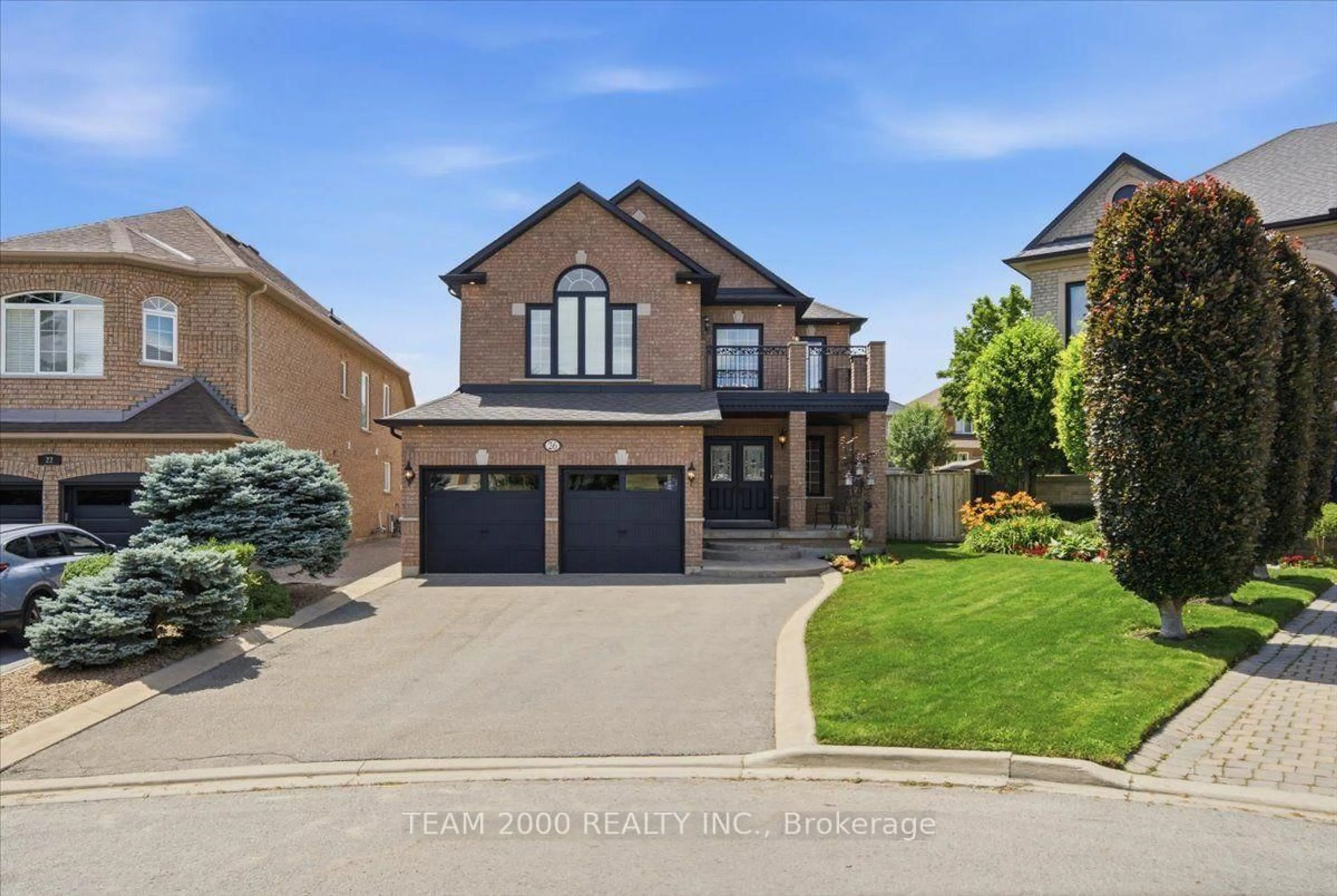 Home with brick exterior material, street for 26 Crown Cres, Vaughan Ontario L4H 1S7
