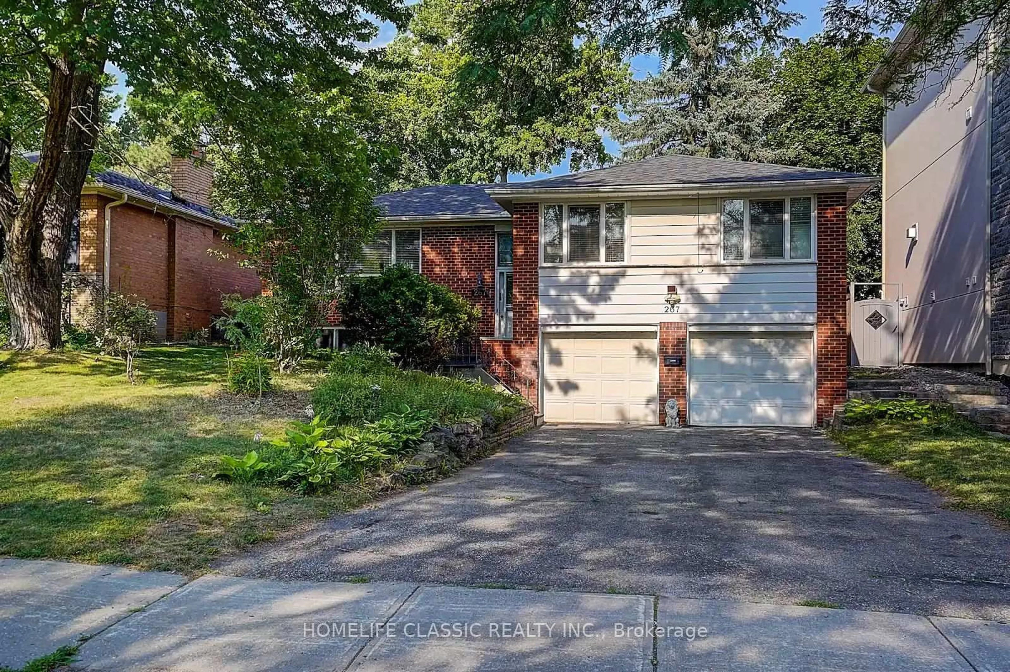 Home with brick exterior material, street for 267 IREDALE Rd, Richmond Hill Ontario L4C 4R5