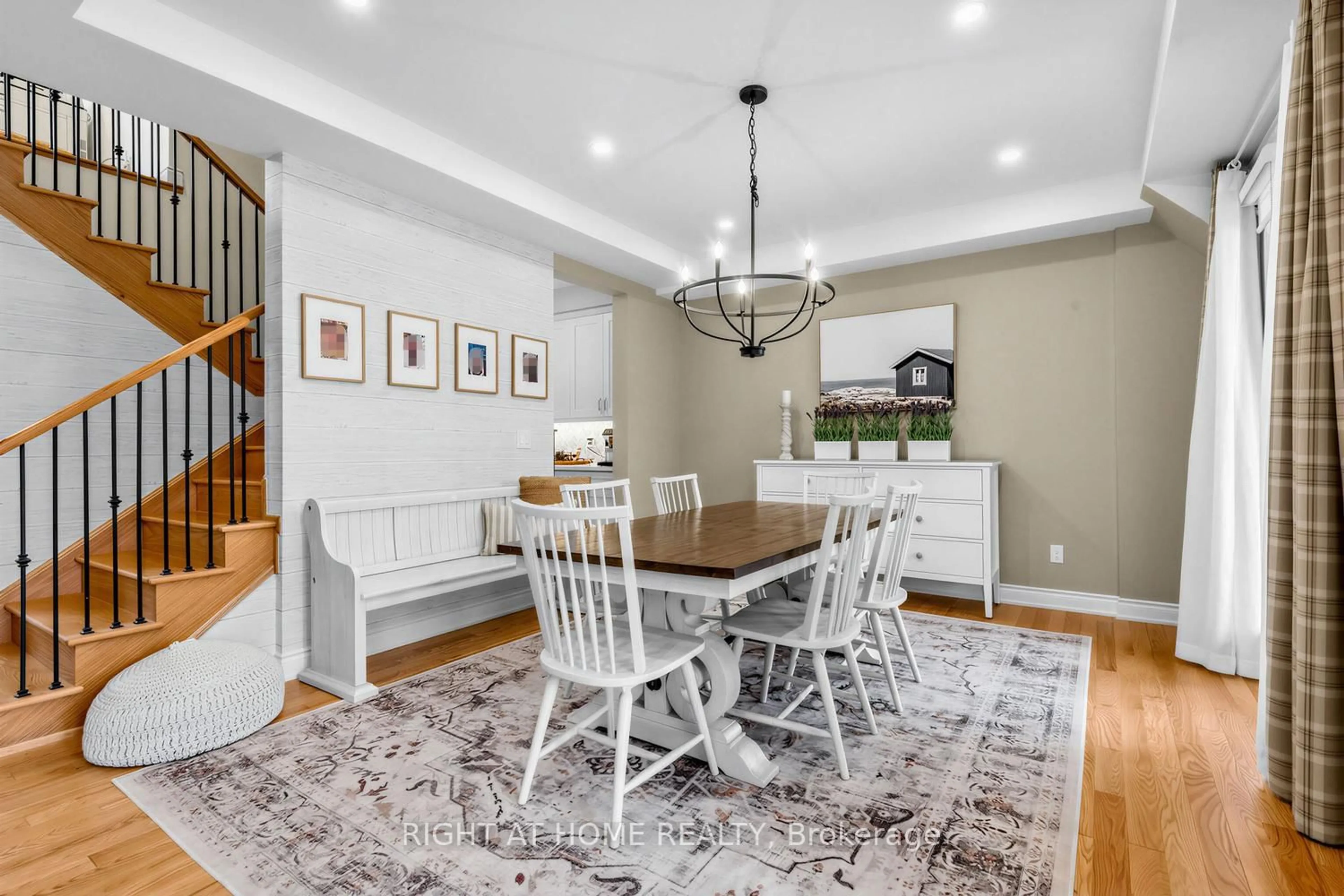 Dining room, unknown for 12 Hearthwood Gate, Whitchurch-Stouffville Ontario L4A 4X1
