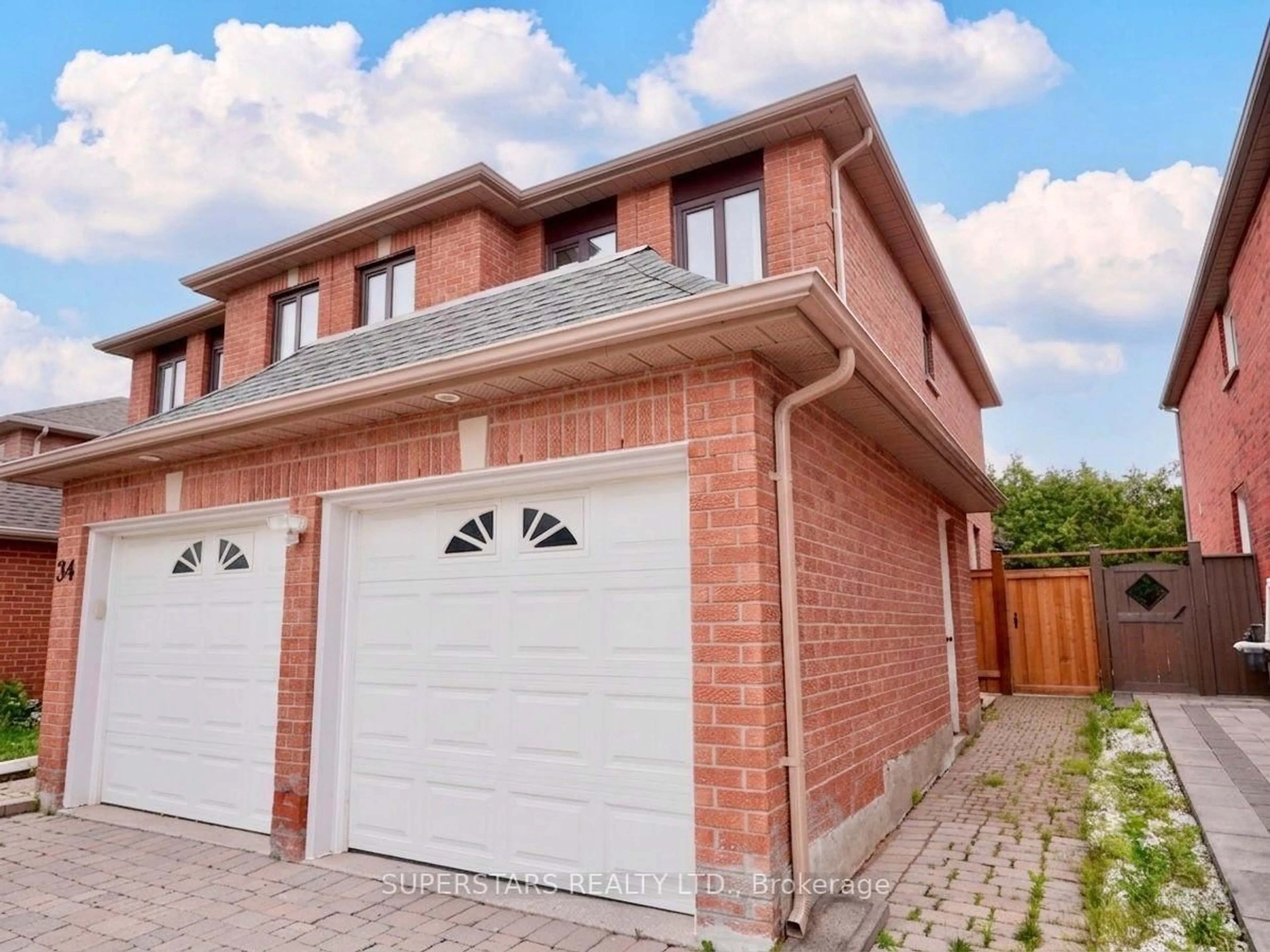 Home with brick exterior material, street for 34 Loweswater Ave, Markham Ontario L3R 7W5