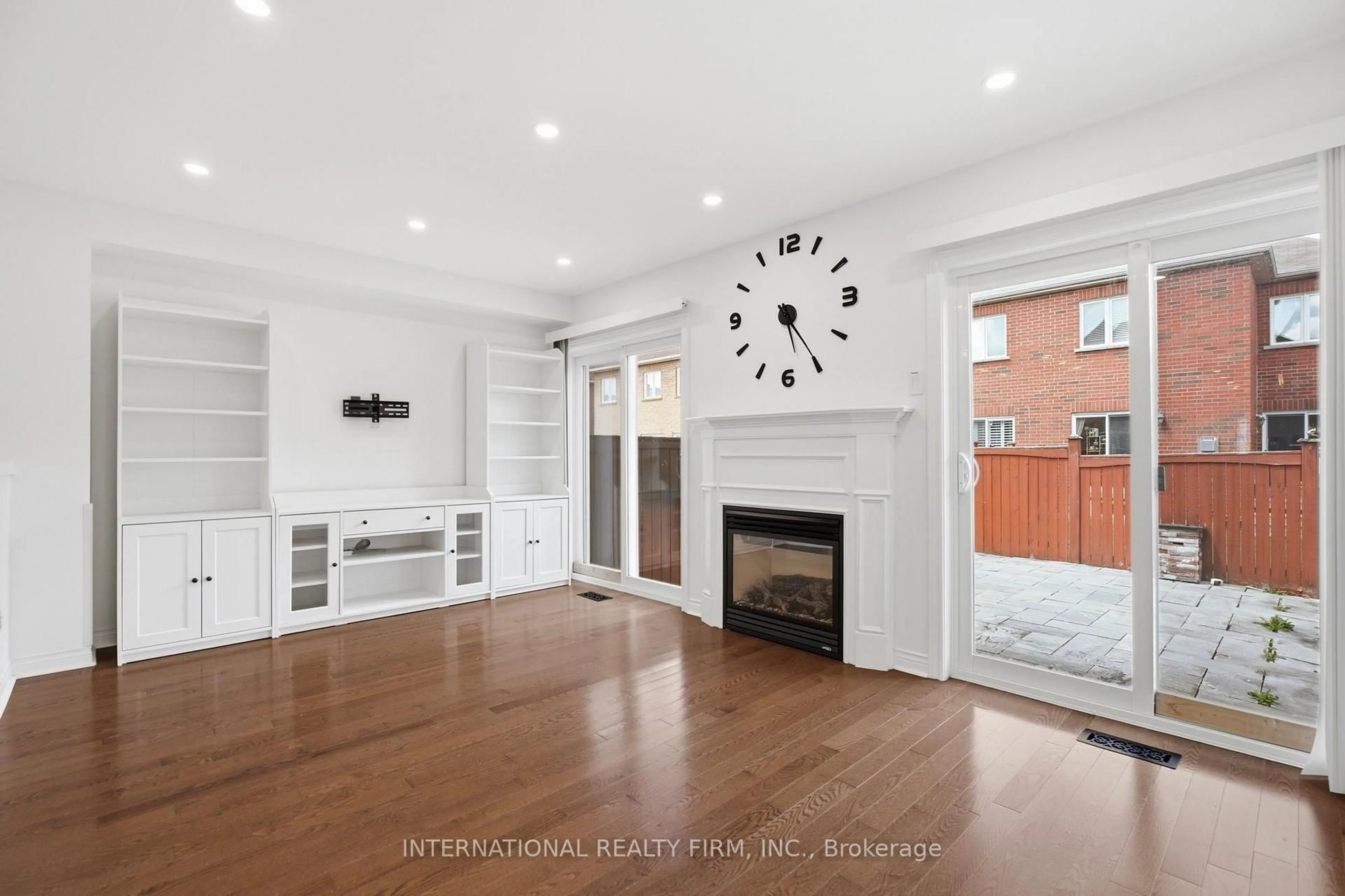 Unknown for 68 Old Orchard Cres, Richmond Hill Ontario L4S 2X3