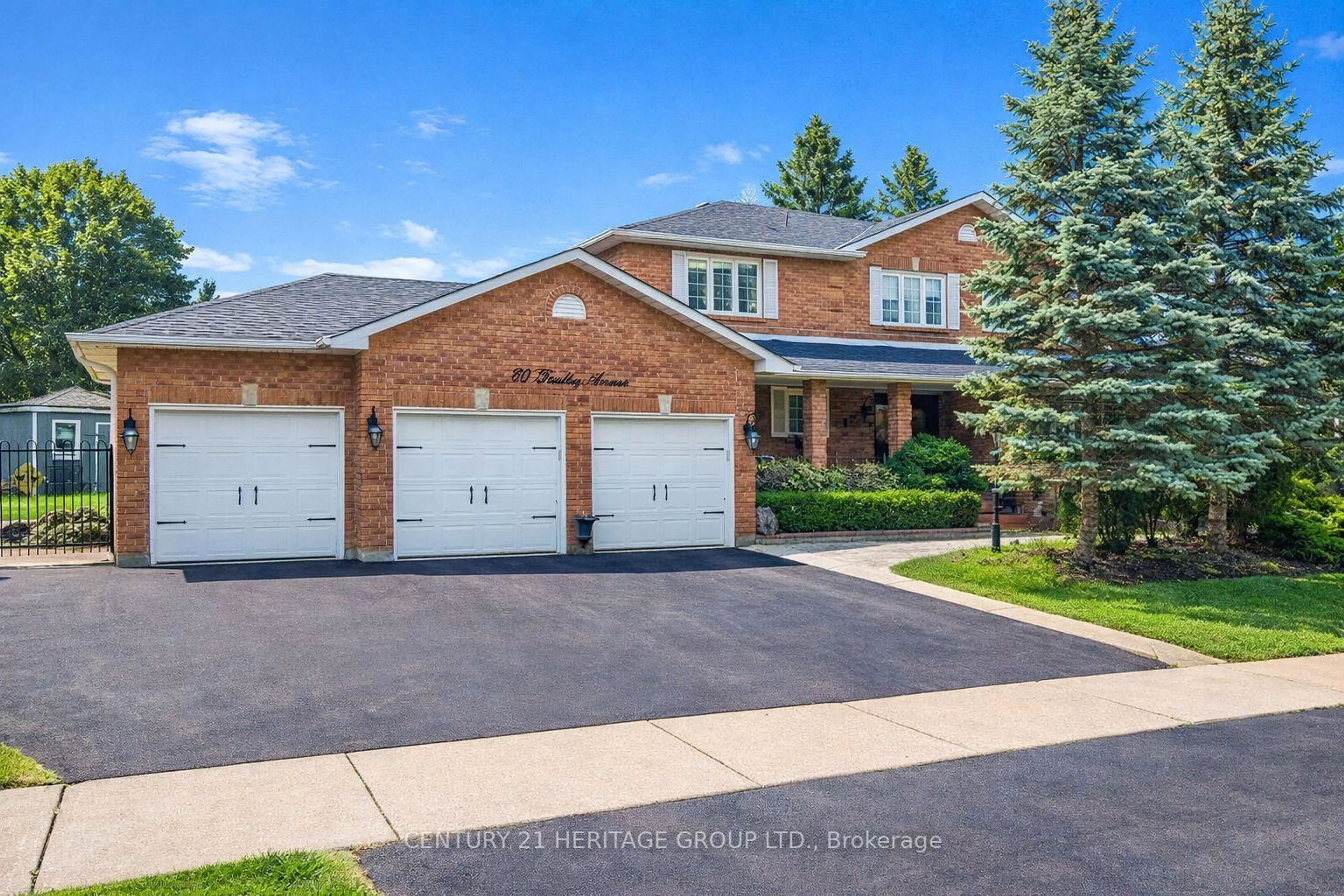 Home with brick exterior material, street for 80 Findlay Ave, King Ontario L7B 1E1