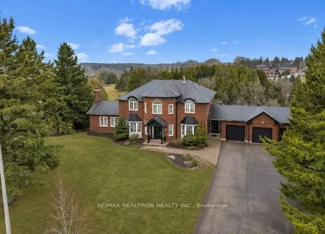 17 Sleepy Hollow Lane, Whitchurch-Stouffville 2