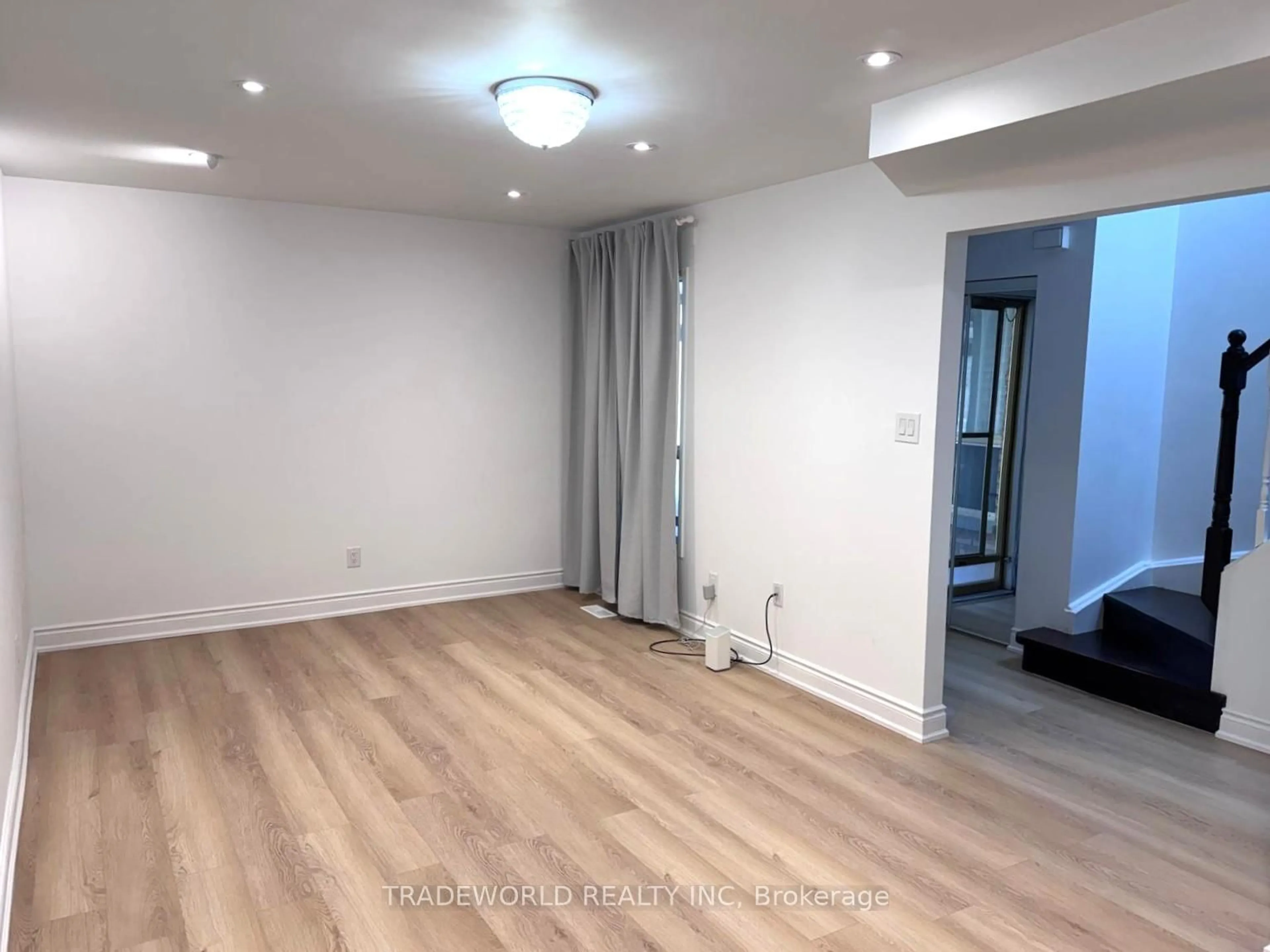 A pic of a room for 45 Trafford Cres, Markham Ontario L3R 7H9