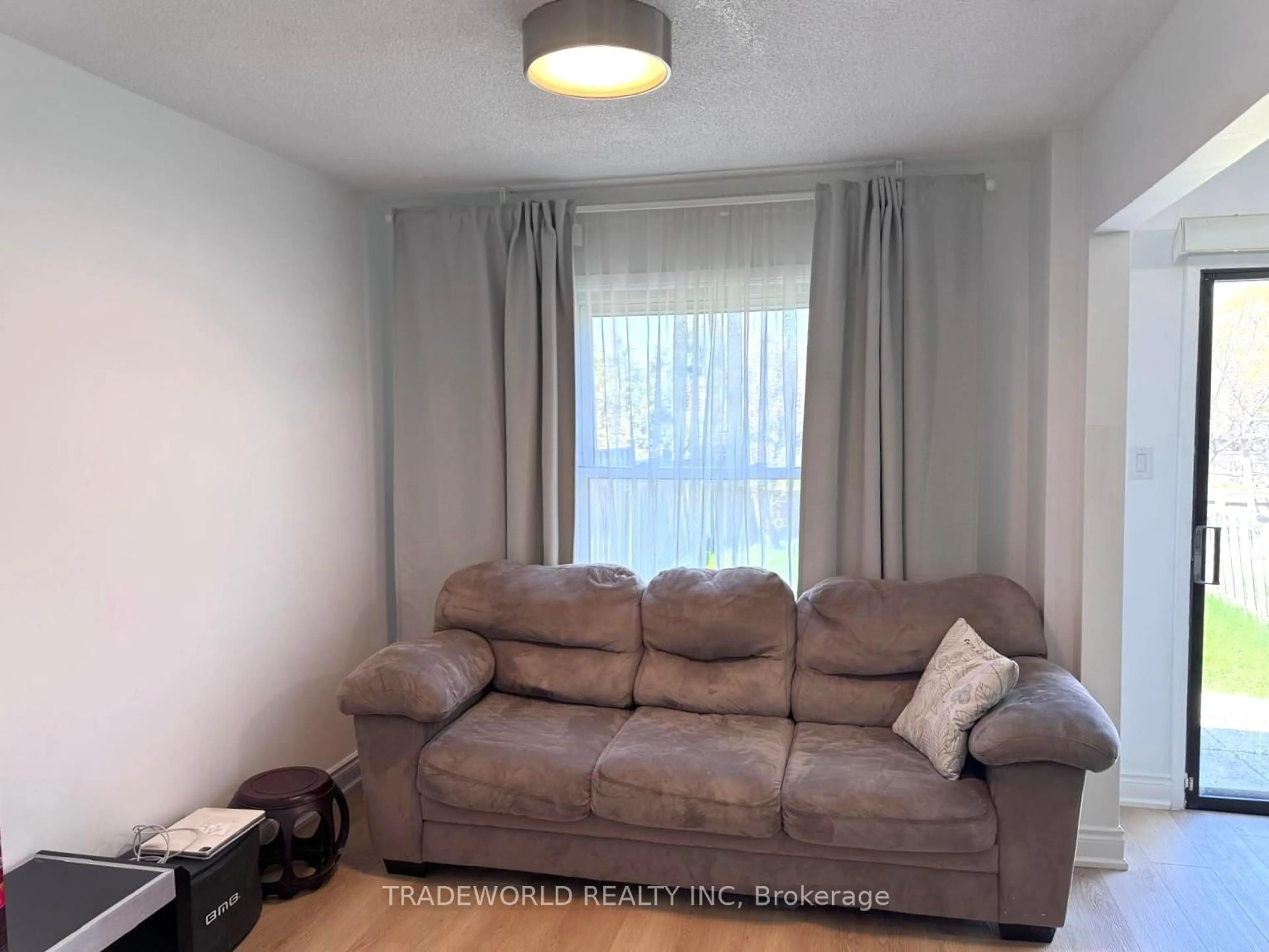 A pic of a room for 45 Trafford Cres, Markham Ontario L3R 7H9