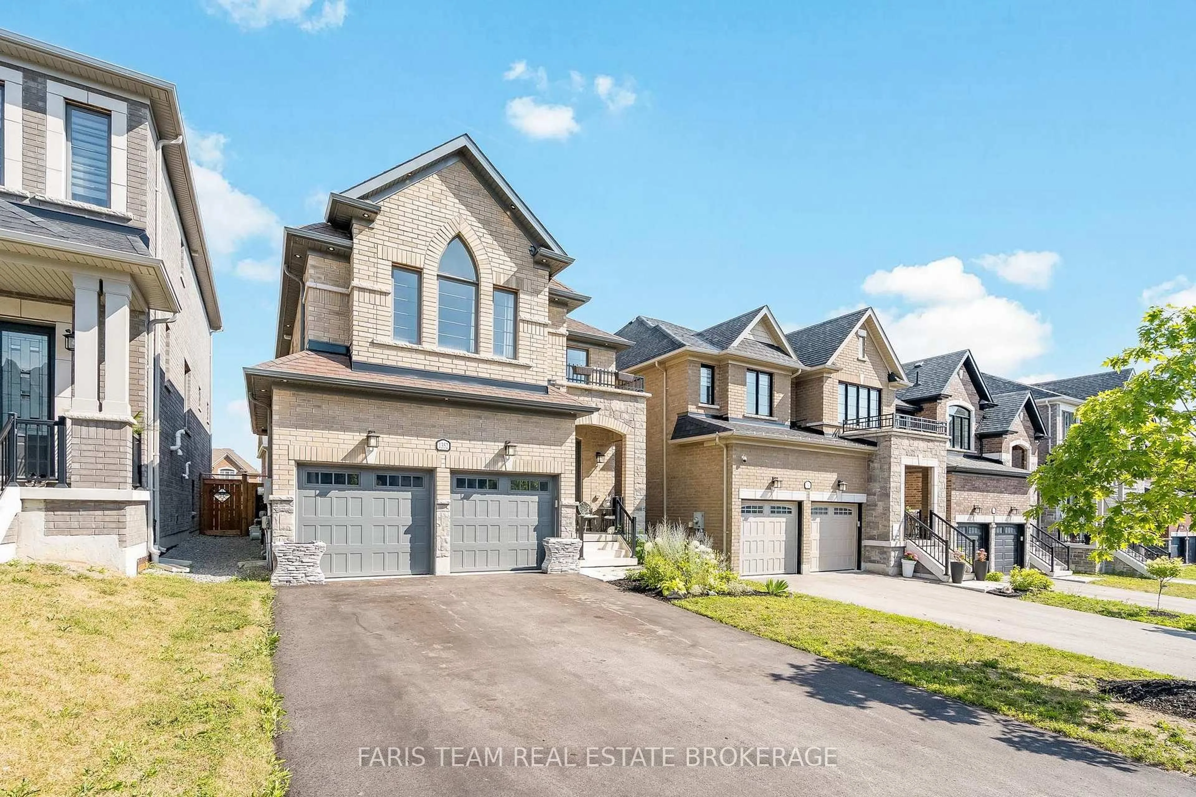 Home with brick exterior material, street for 1352 Blackmore St, Innisfil Ontario L9S 0P2