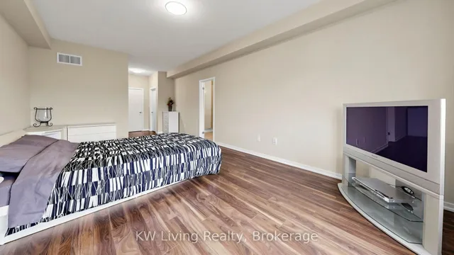 389 Elyse Crt, Aurora 5