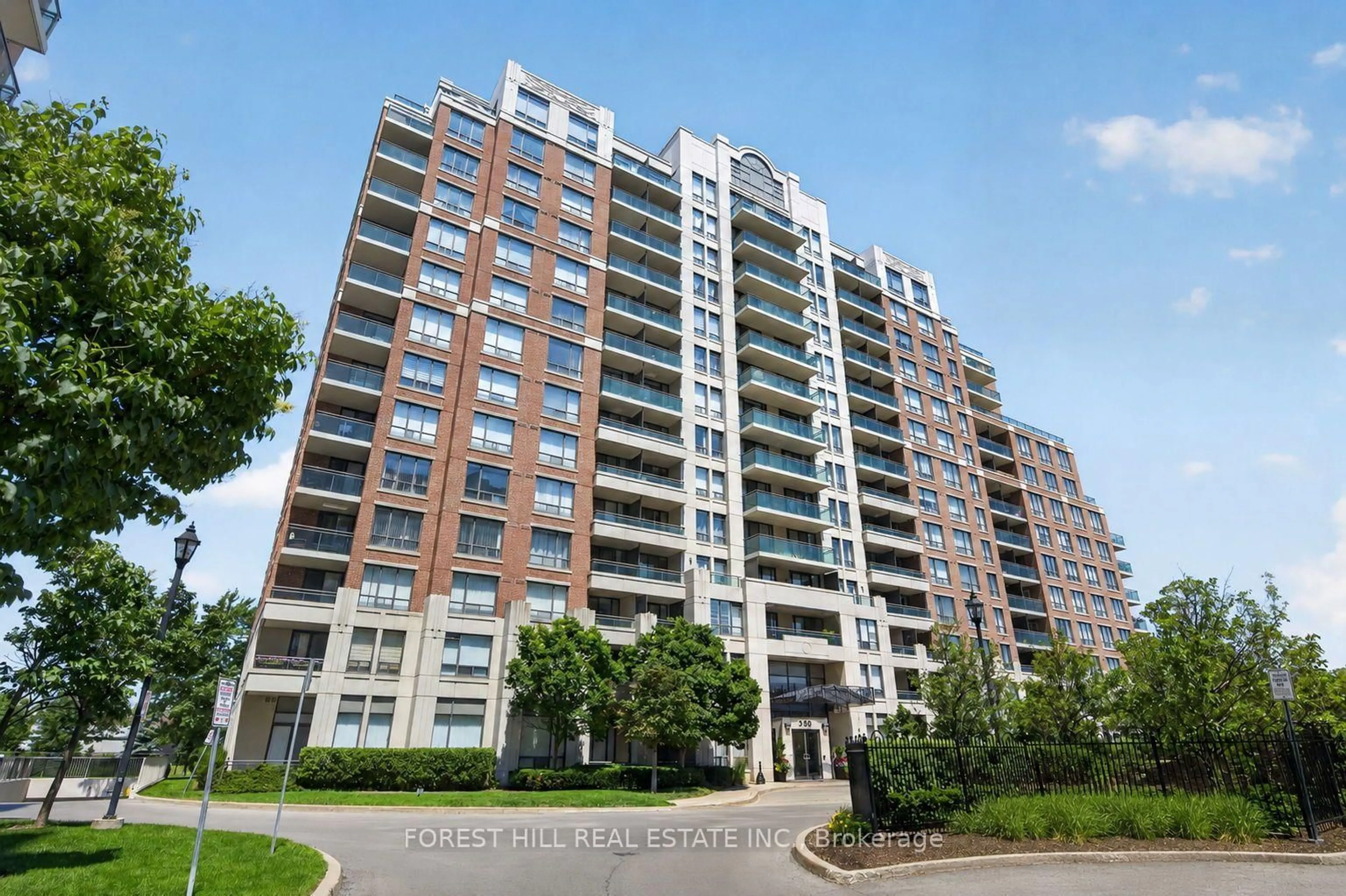 A pic from outside/outdoor area/front of a property/back of a property/a pic from drone, building for 350 Red Maple Rd #407, Richmond Hill Ontario L4C 0T5